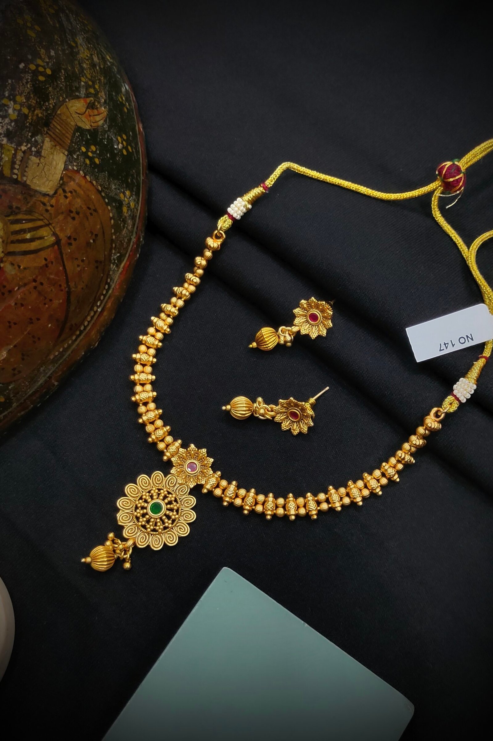 Antique Necklace Set