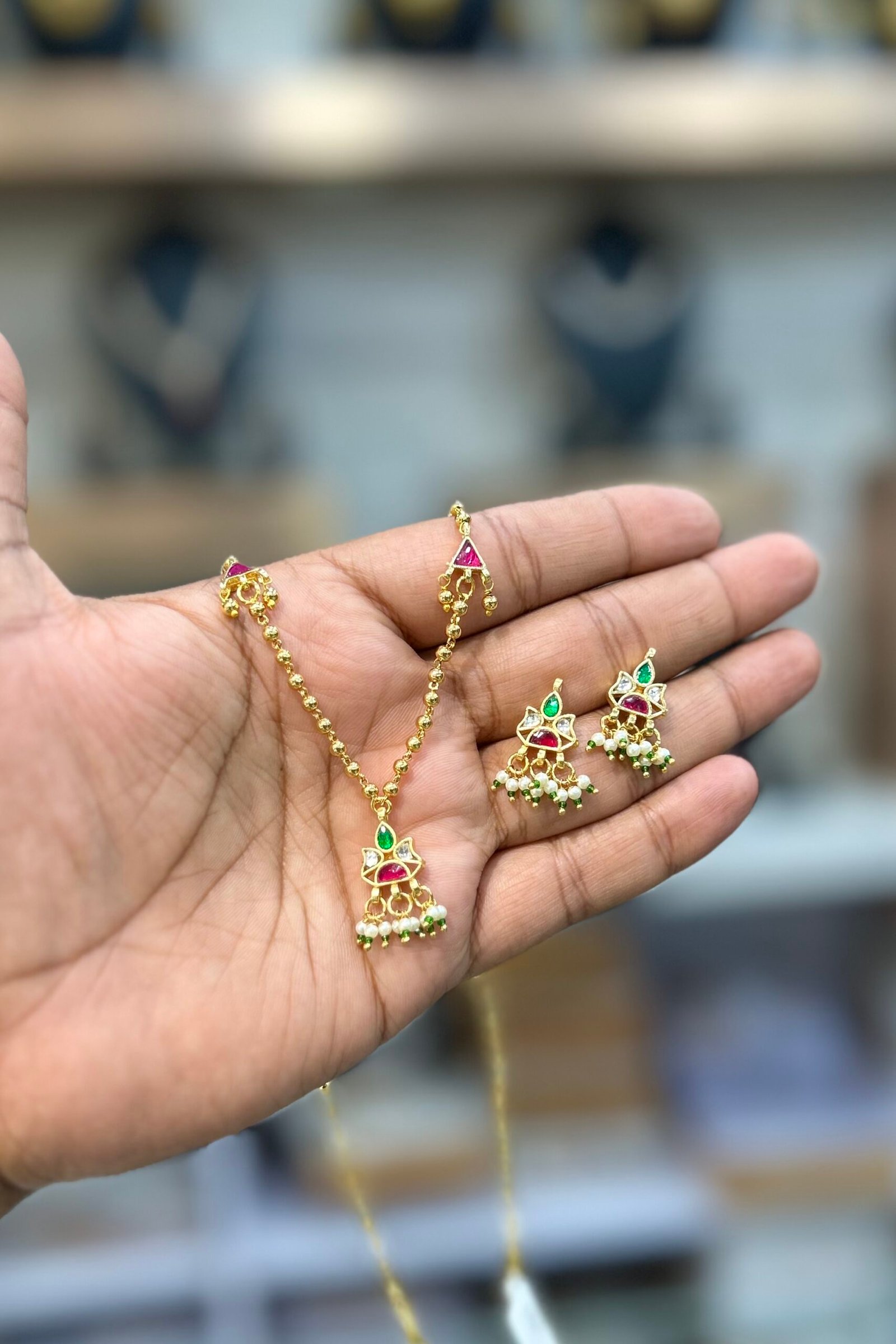 Pachi Kundan/ Jadau Pendant Set - Image 2