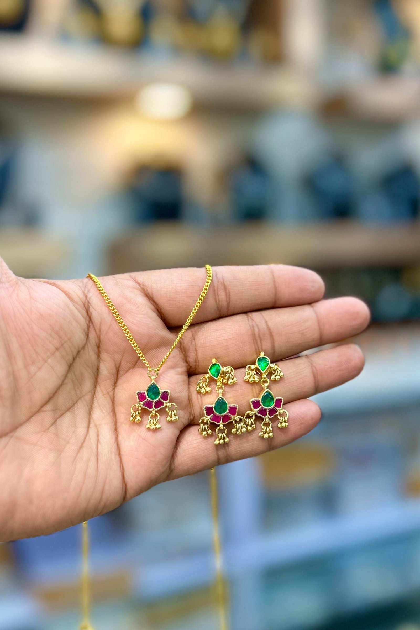 Pachi Kundan/ Jadau Pendant Set - Image 2