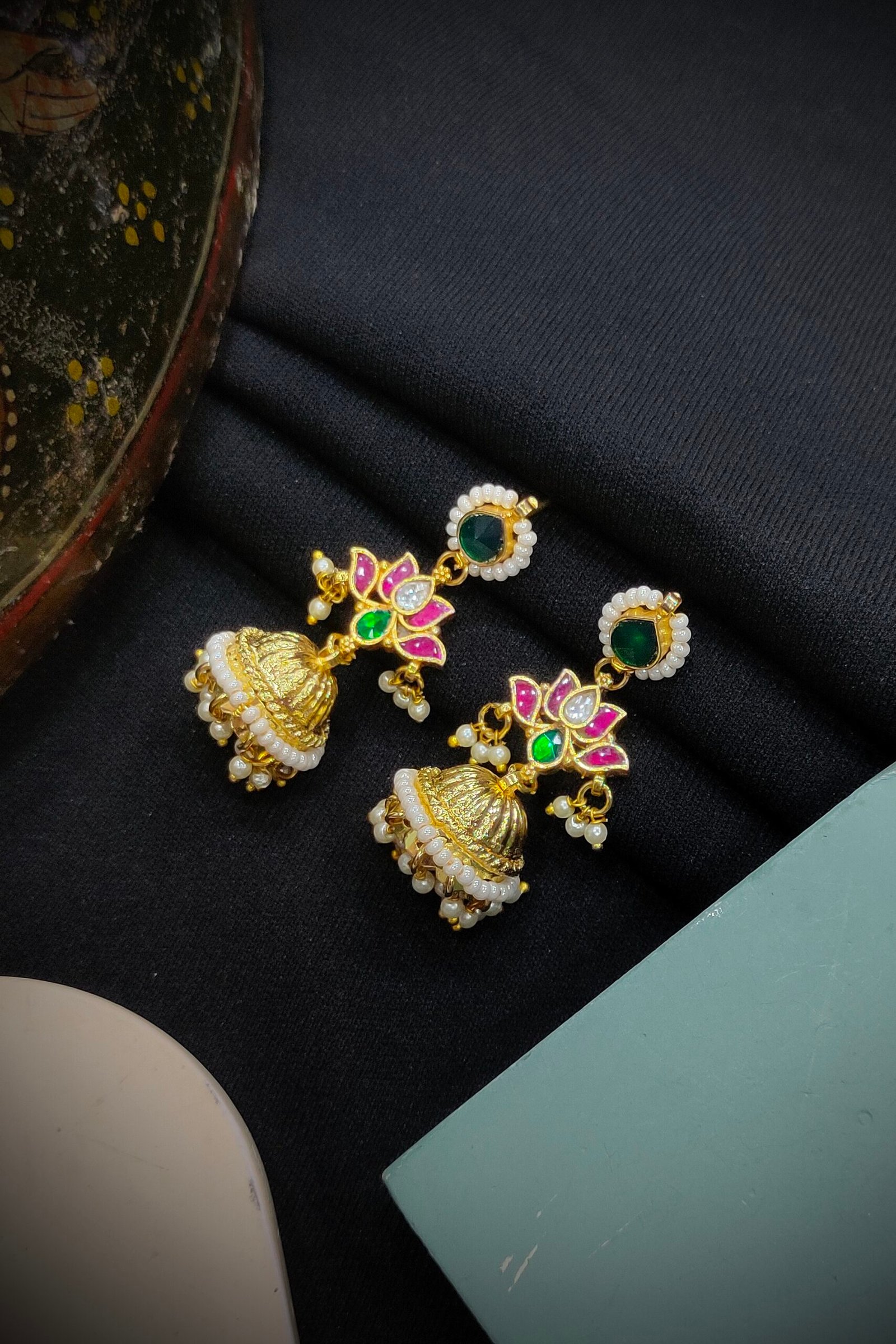 Pachi Kundan/ Jadau Necklace Set - Image 2