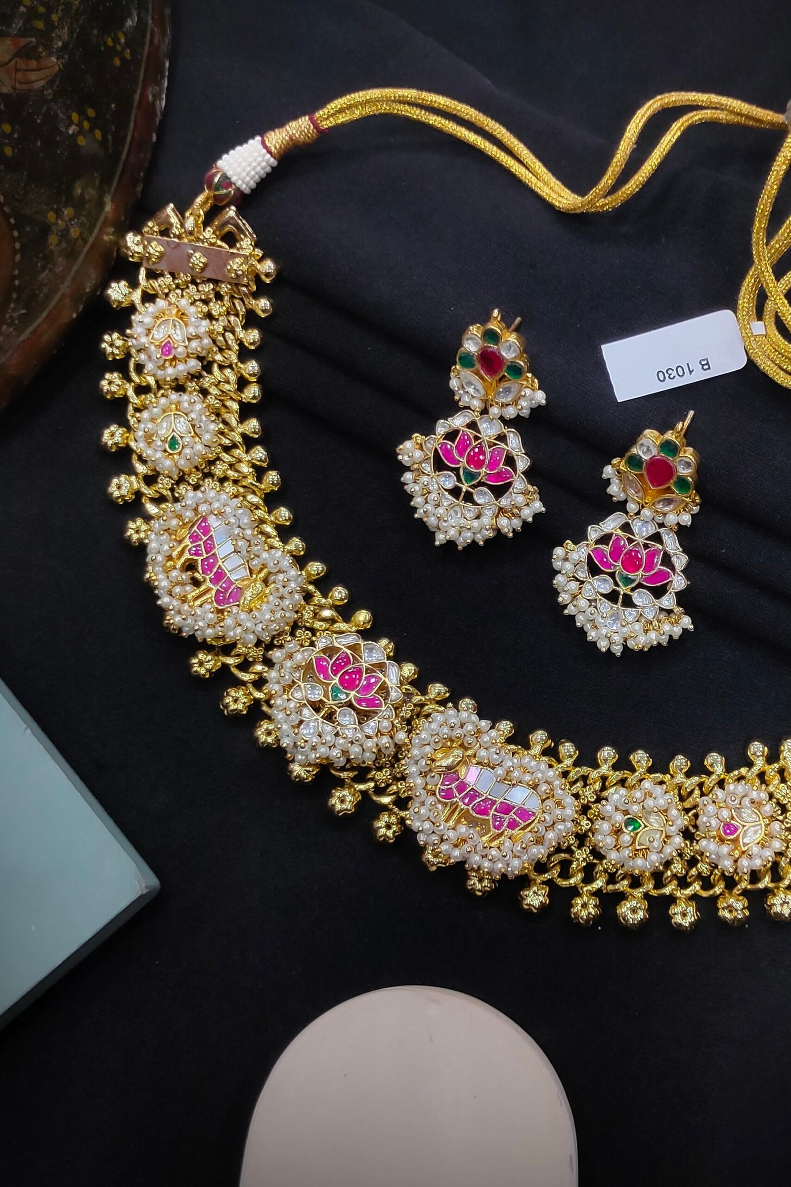 Pachi Kundan/ Jadau Necklace Set