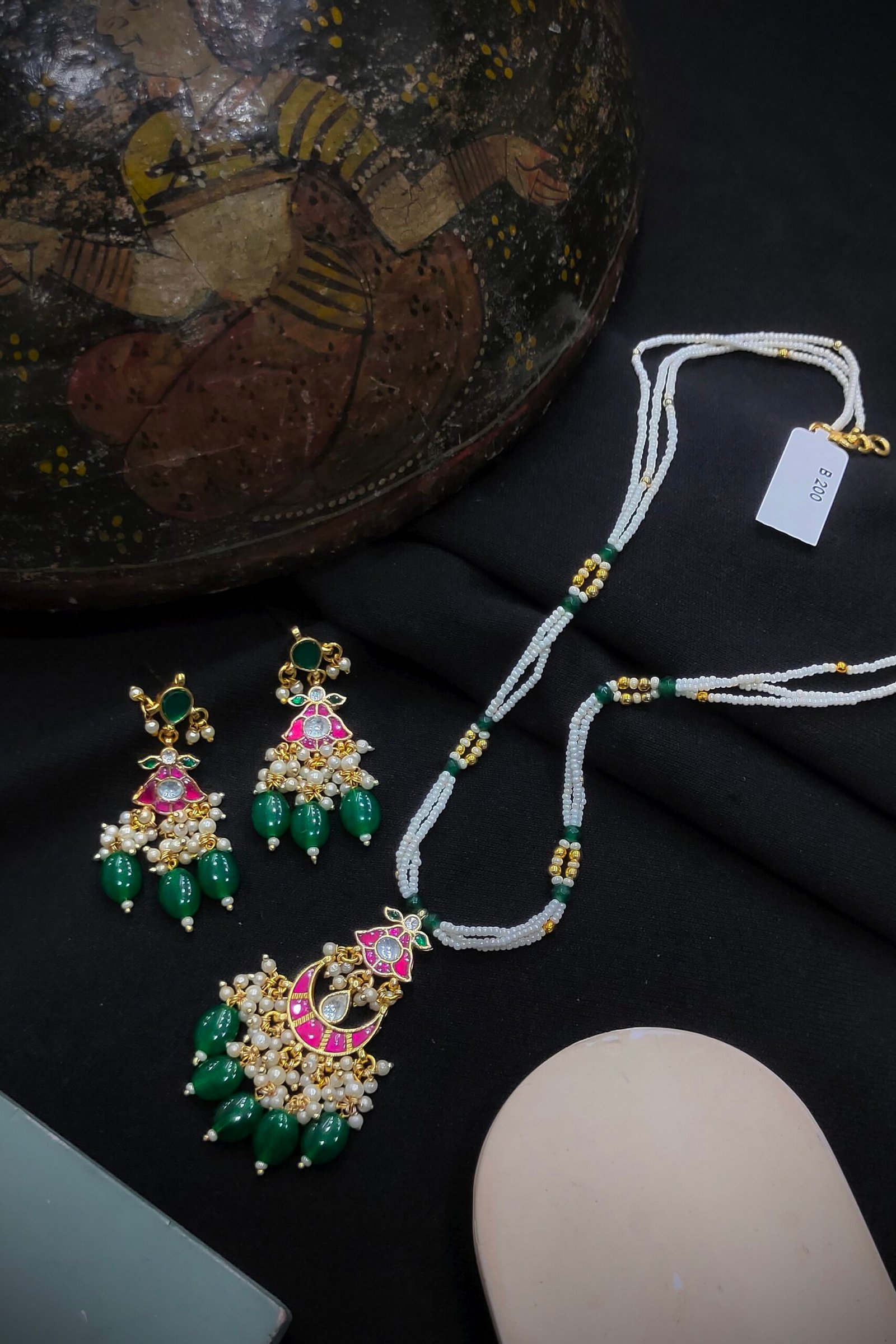 Pachi Kundan/ Jadau Pendant Set