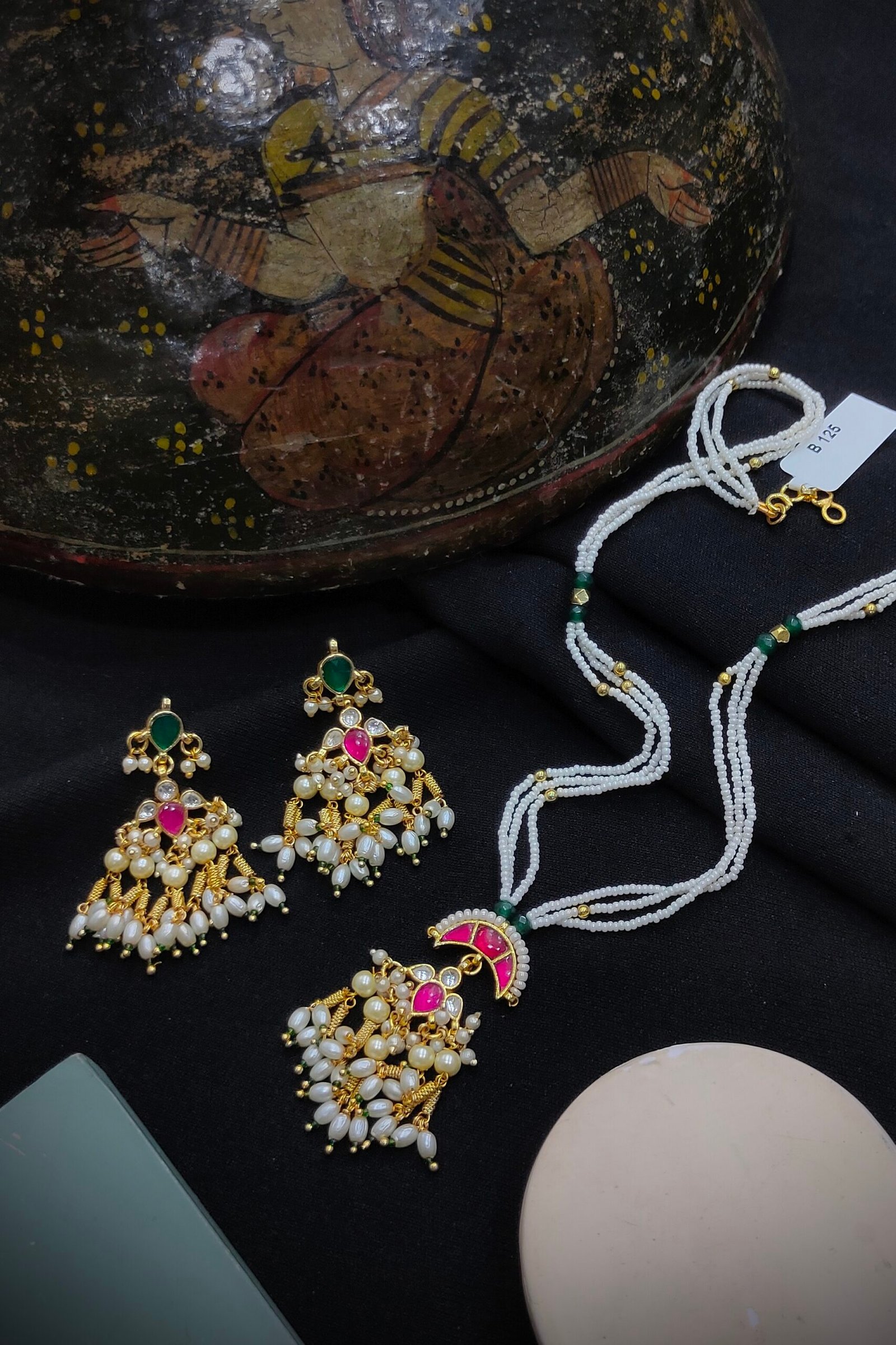 Pachi Kundan/ Jadau Pendant Set