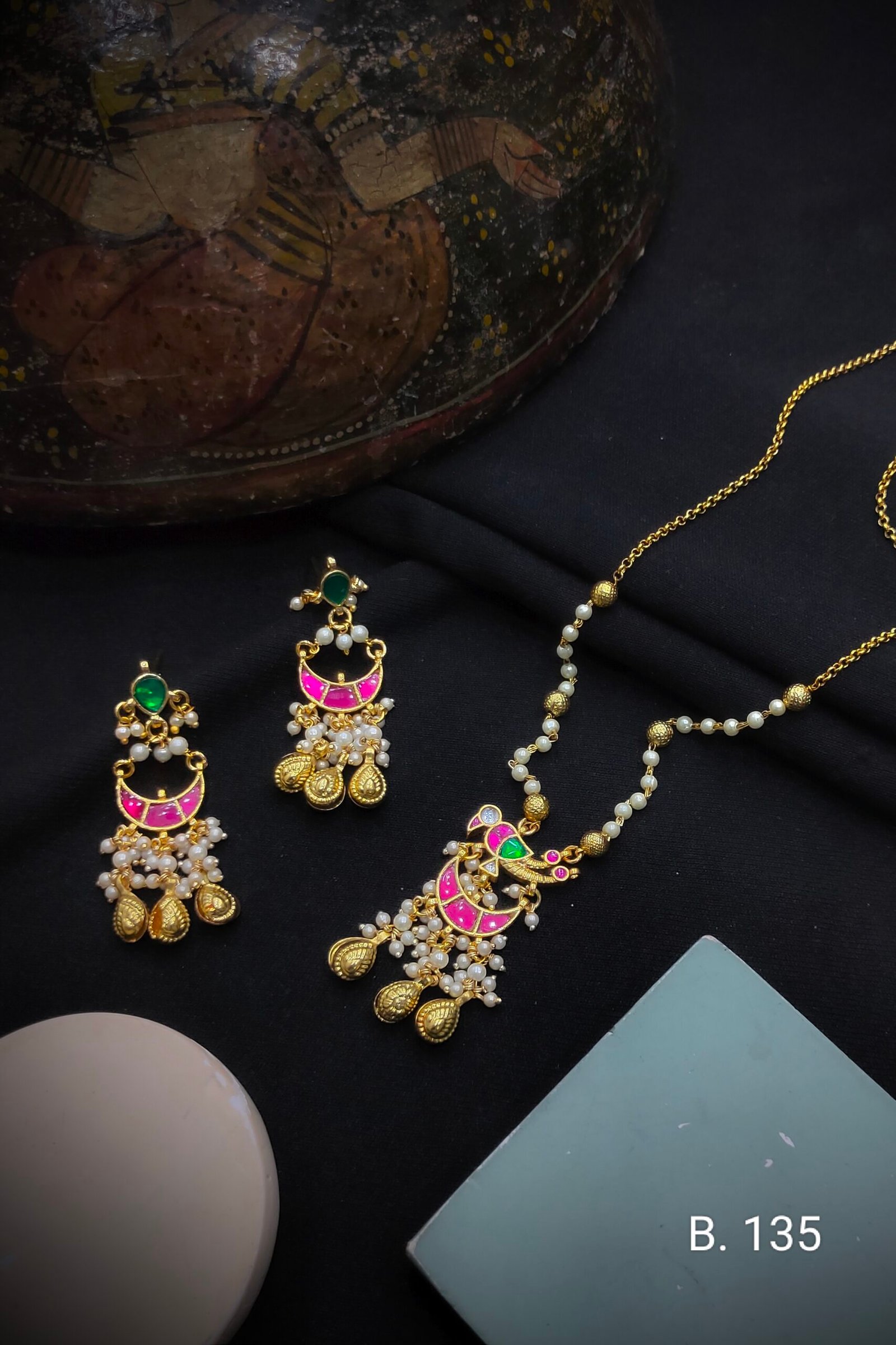 Pachi Kundan/ Jadau Pendant Set