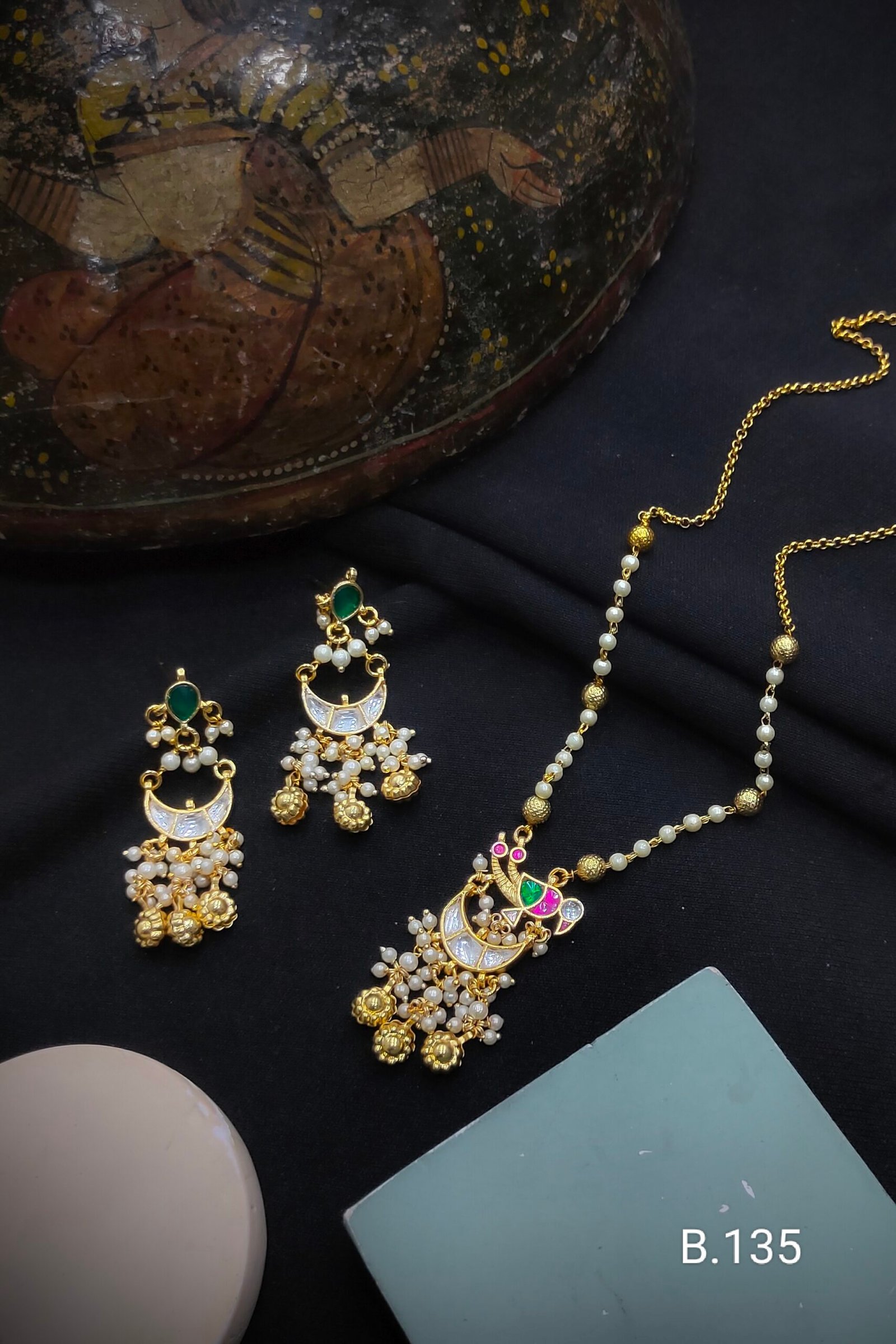 Pachi Kundan/ Jadau Pendant Set