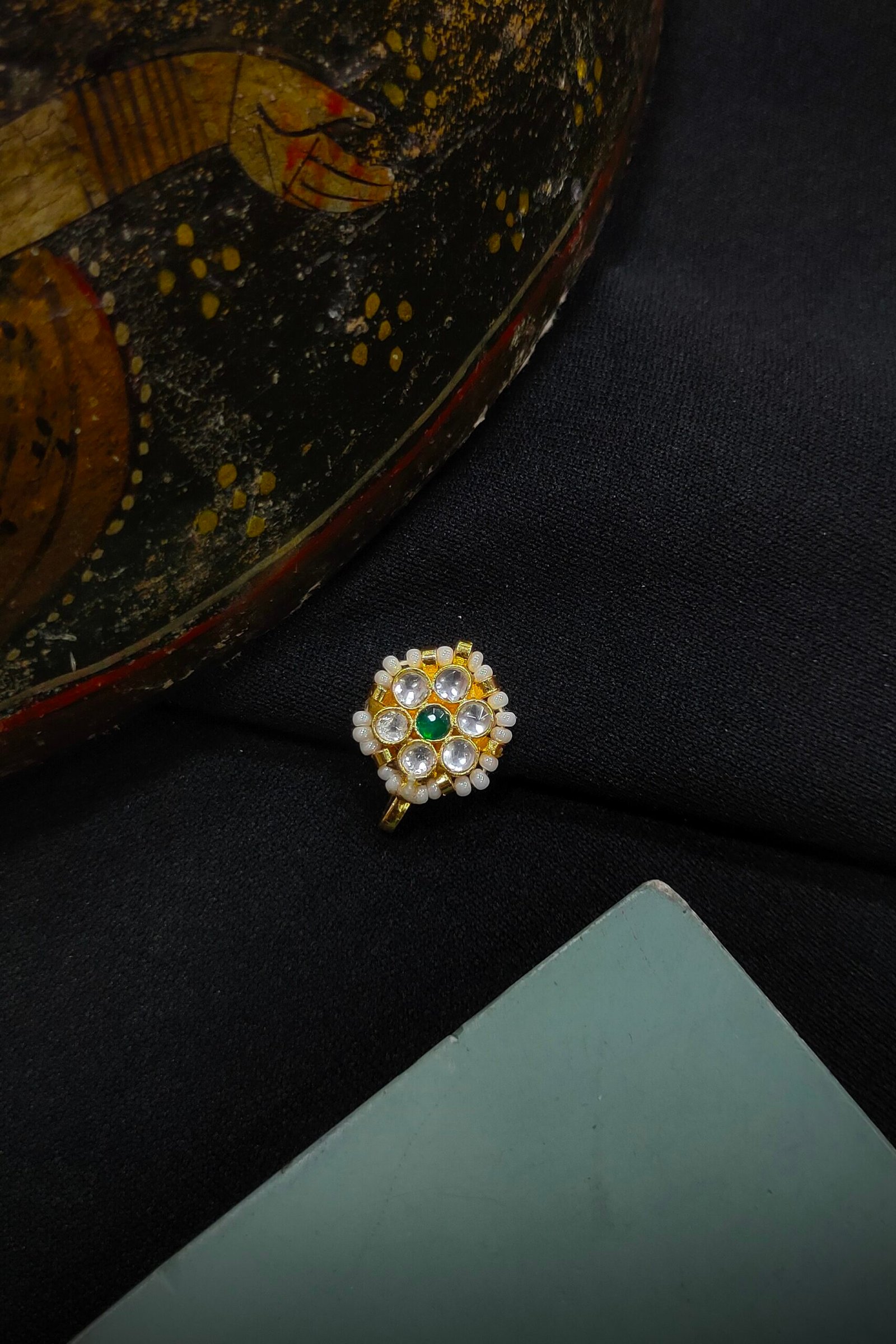 Pachi/Jadau Kundan Nath