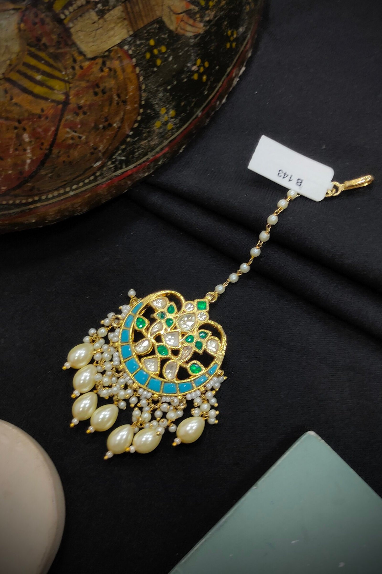 Pachi Kundan [Jadau Kundan] Mangtika / Tika