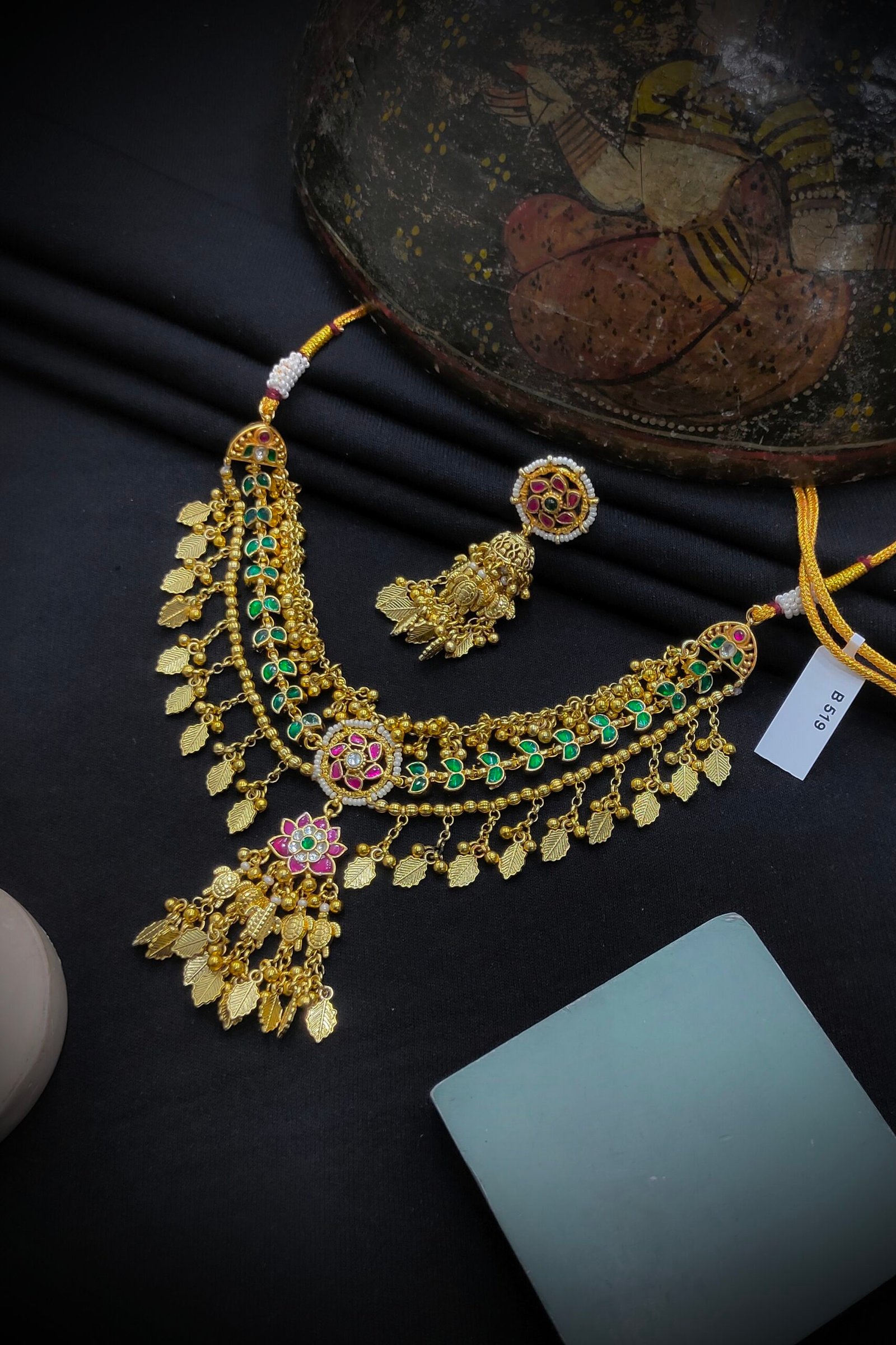 Pachi Kundan/ Jadau Necklace Set