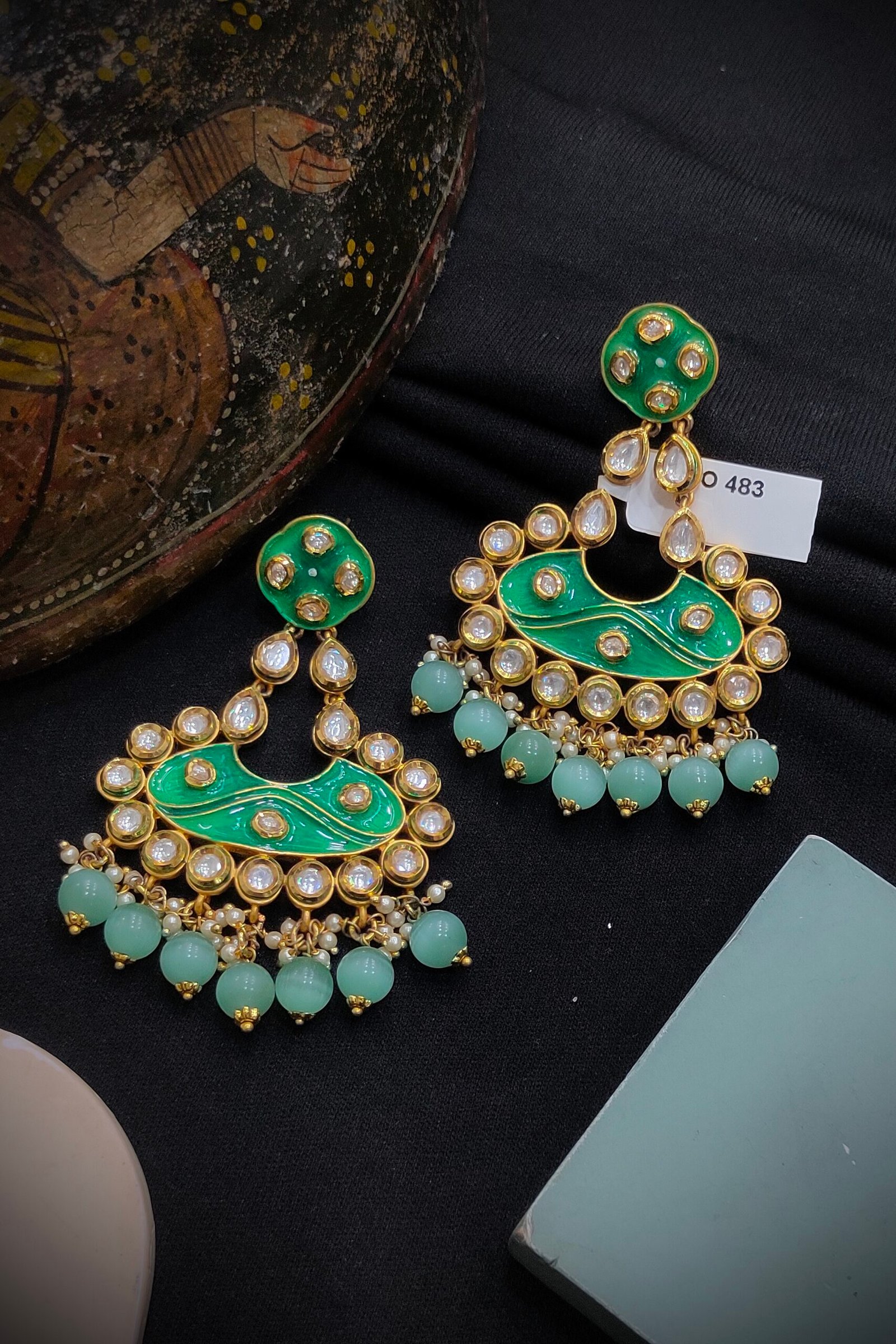 Kundan Jumkha Earrings.