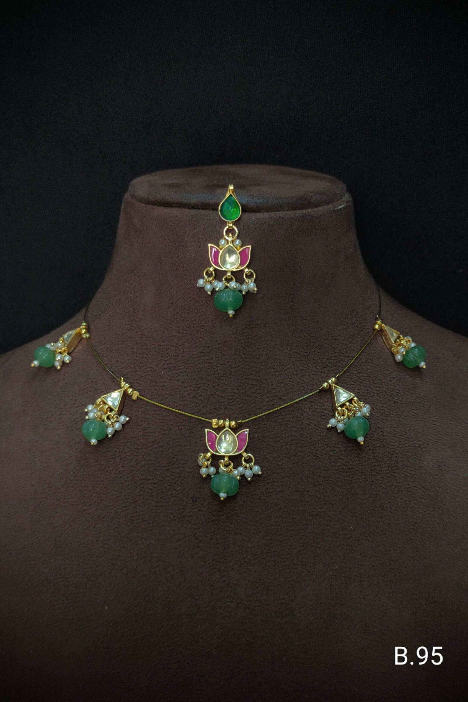 Pachi Kundan/ Jadau Choker Set (Invisible)