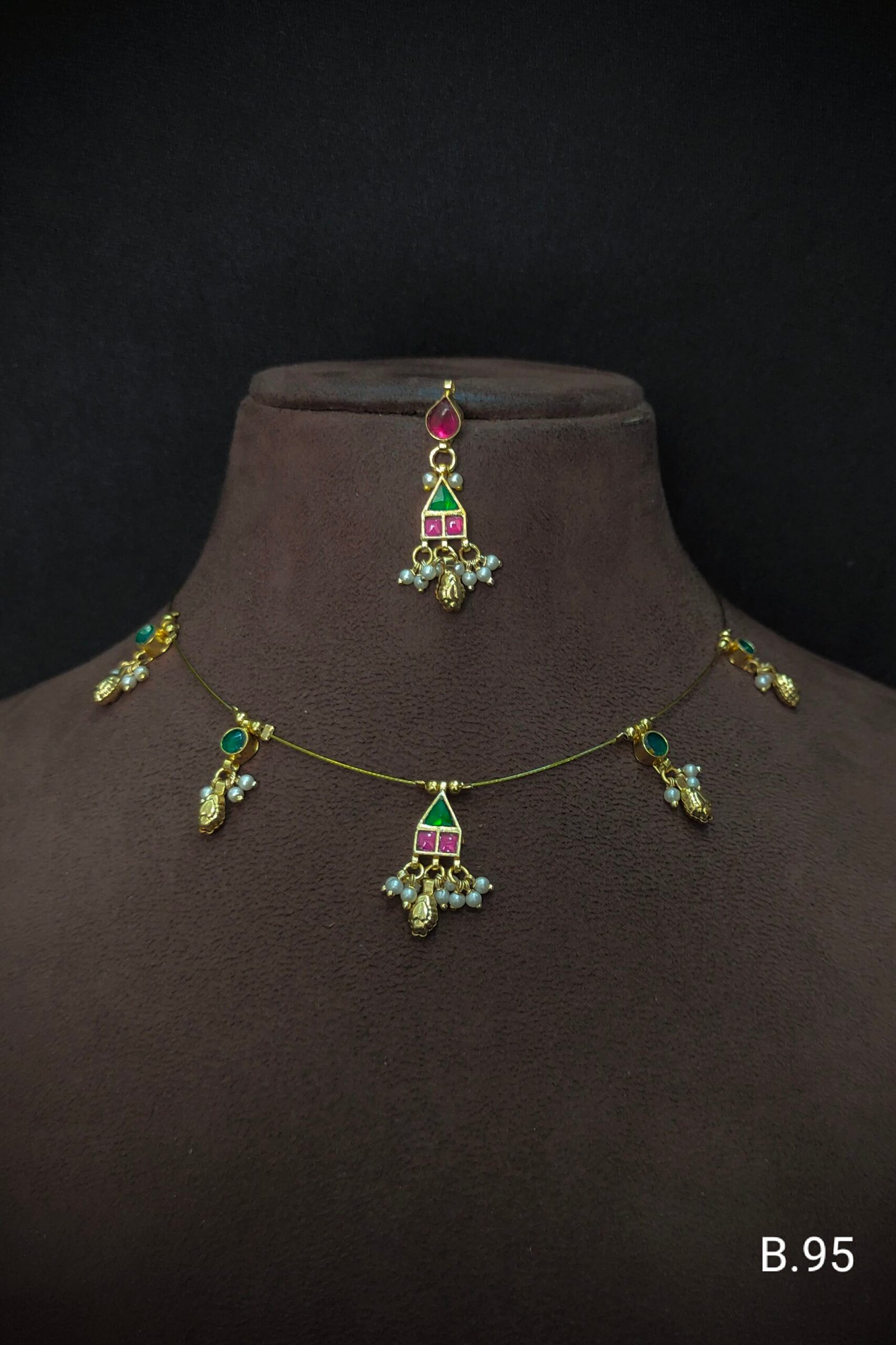 Pachi Kundan/ Jadau Choker Set (Invisible)