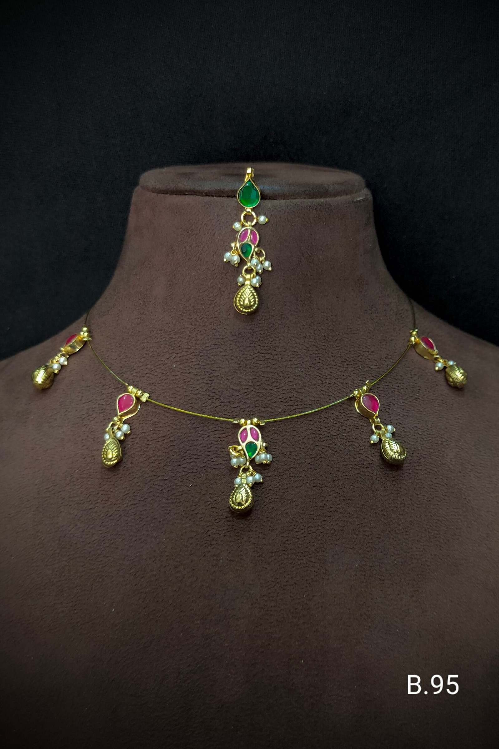 Pachi Kundan/ Jadau Choker Set (Invisible)