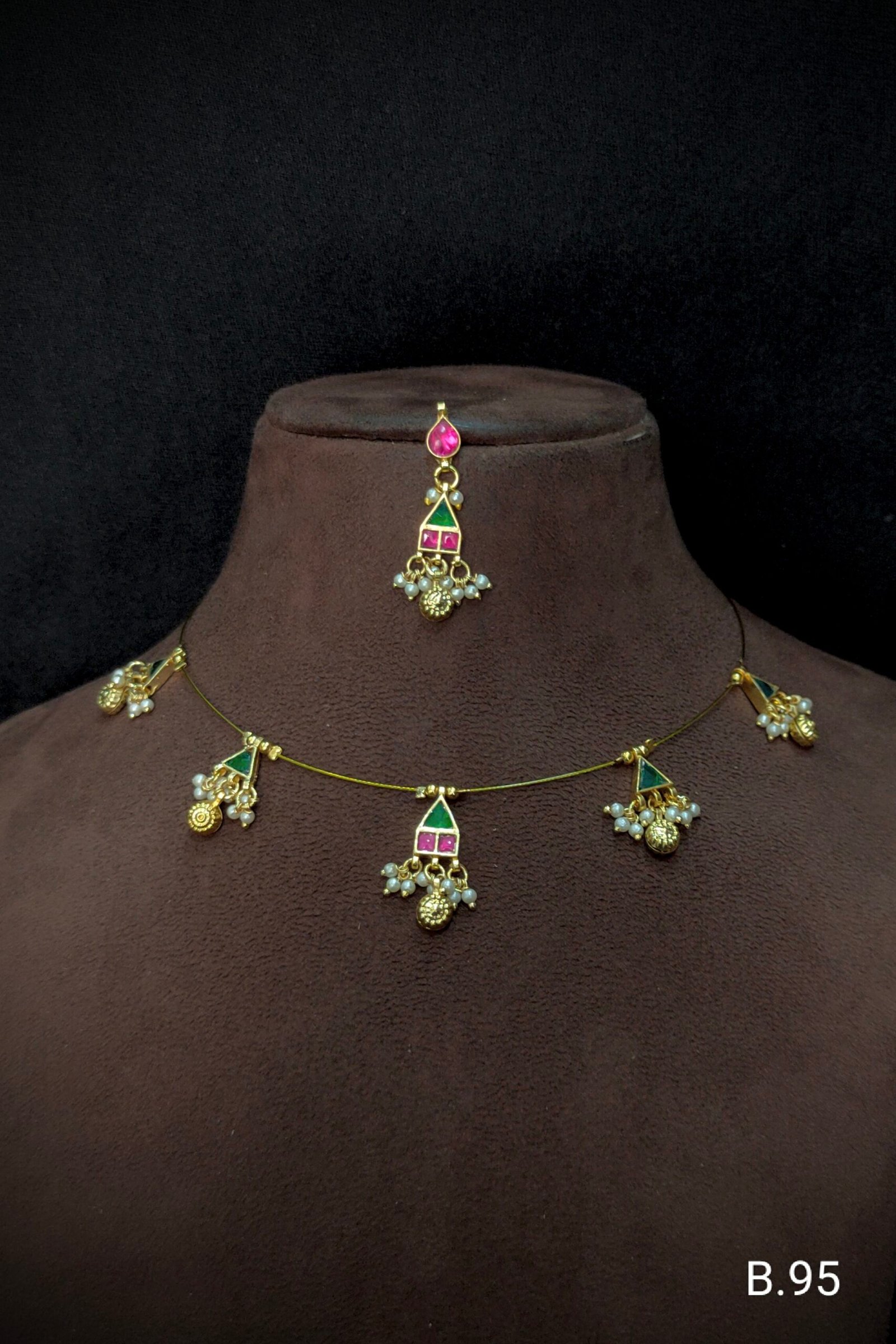 Pachi Kundan/ Jadau Choker Set (Invisible)