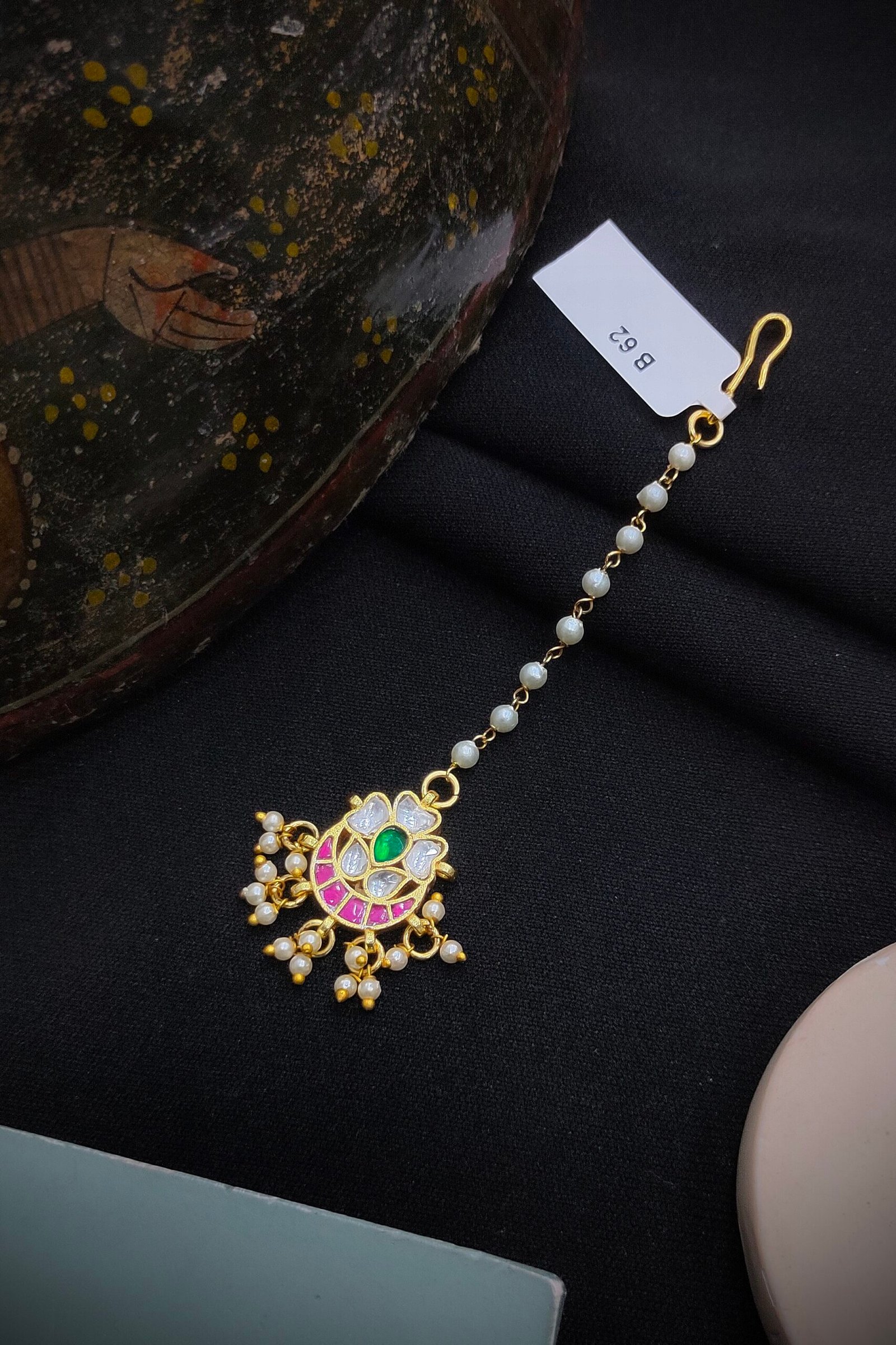 Pachi Kundan [Jadau Kundan] Mangtika / Tika