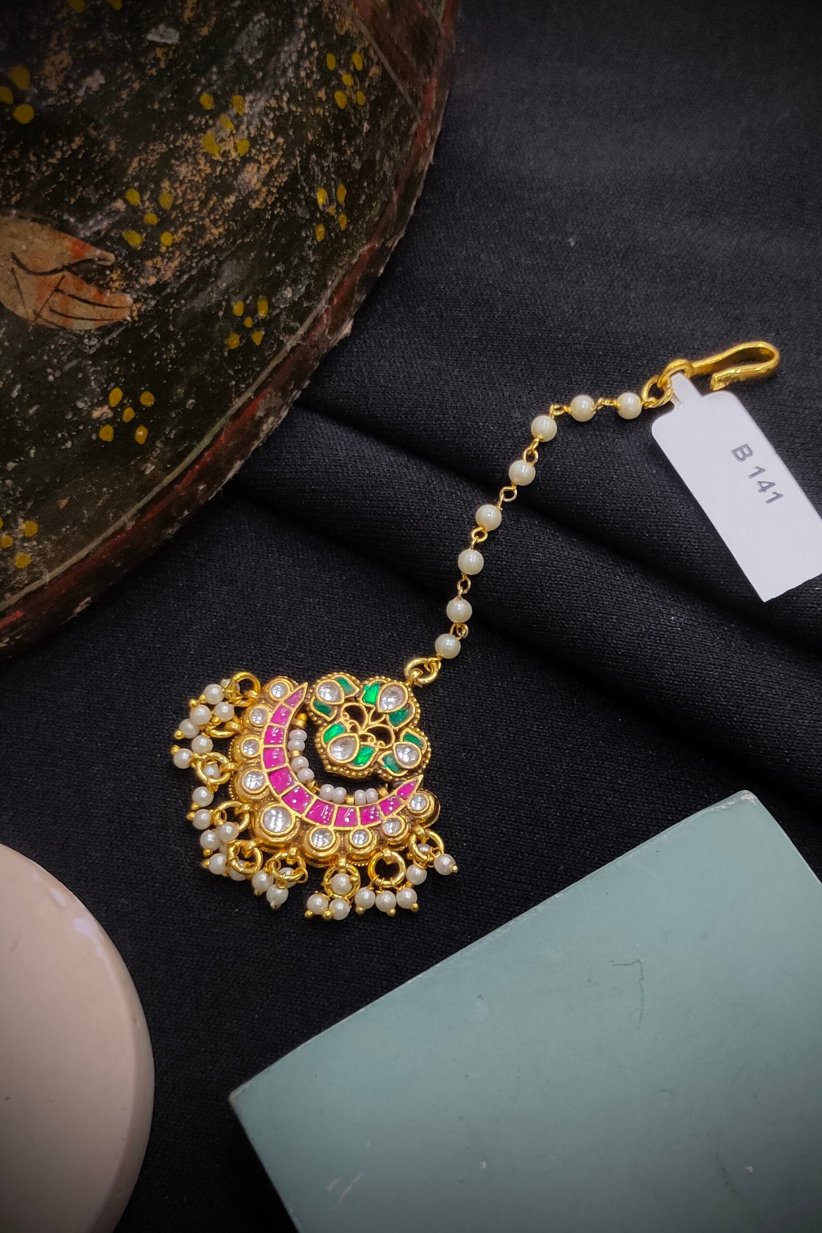 Pachi Kundan [Jadau Kundan] Mangtika / Tika