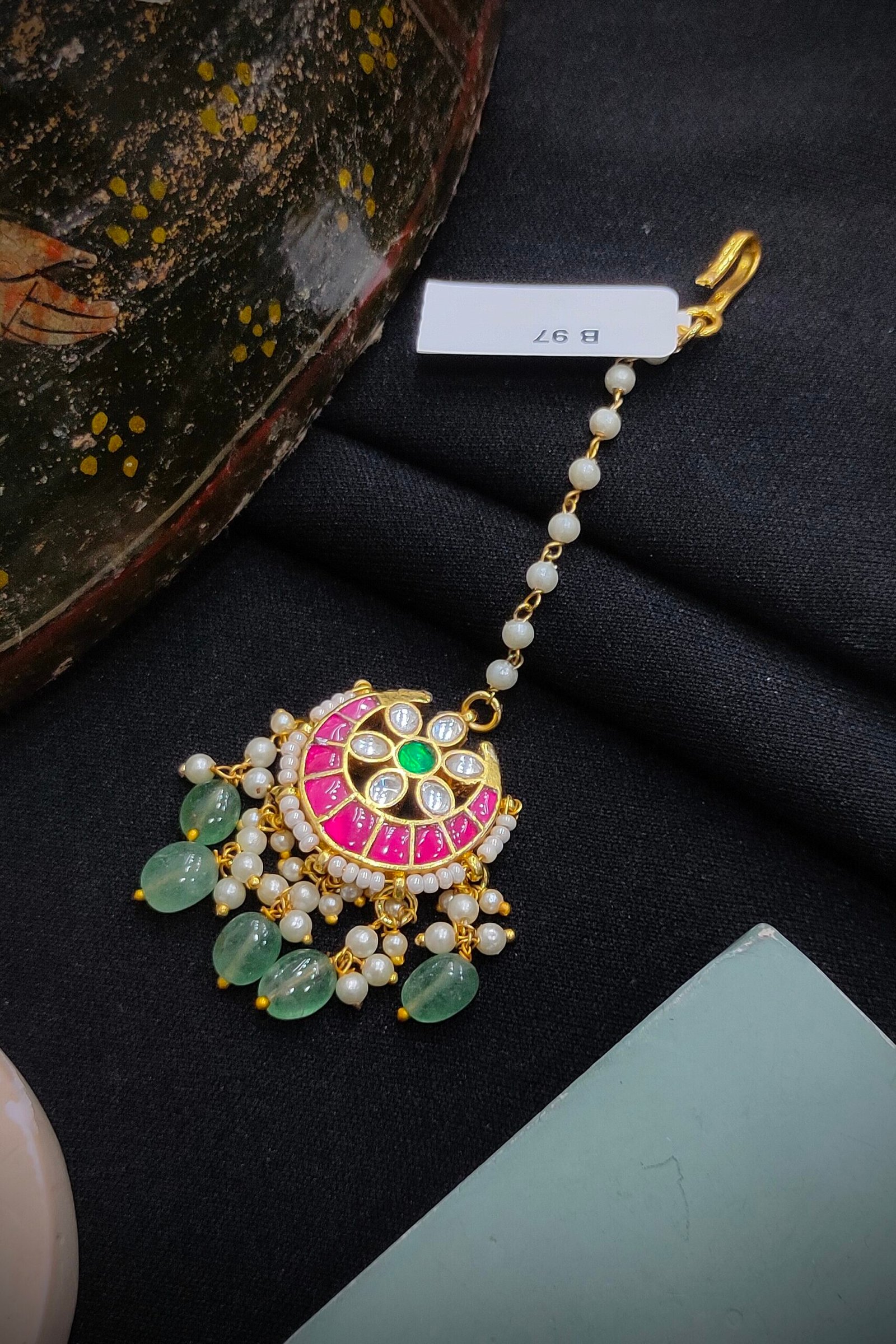 Pachi Kundan [Jadau Kundan] Mangtika / Tika