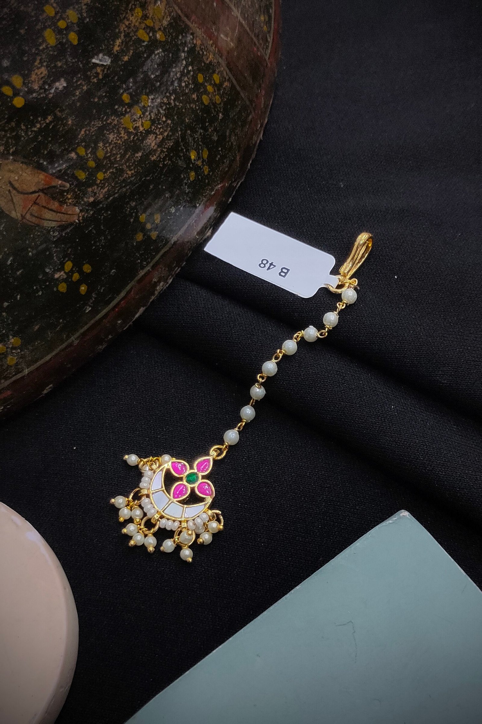 Pachi Kundan [Jadau Kundan] Mangtika / Tika