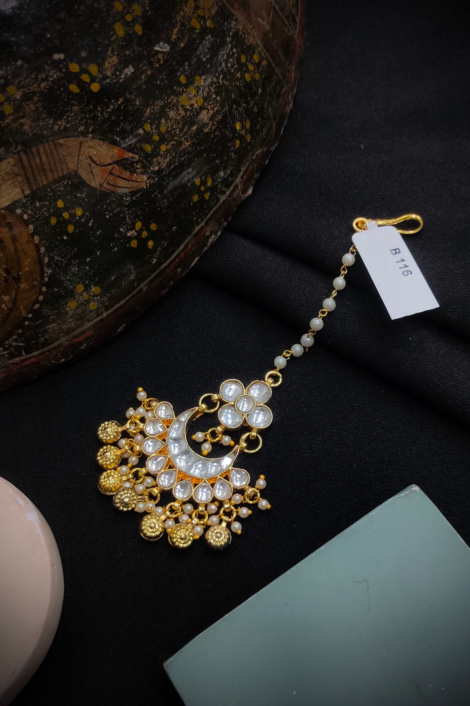 Pachi Kundan [Jadau Kundan] Mangtika / Tika