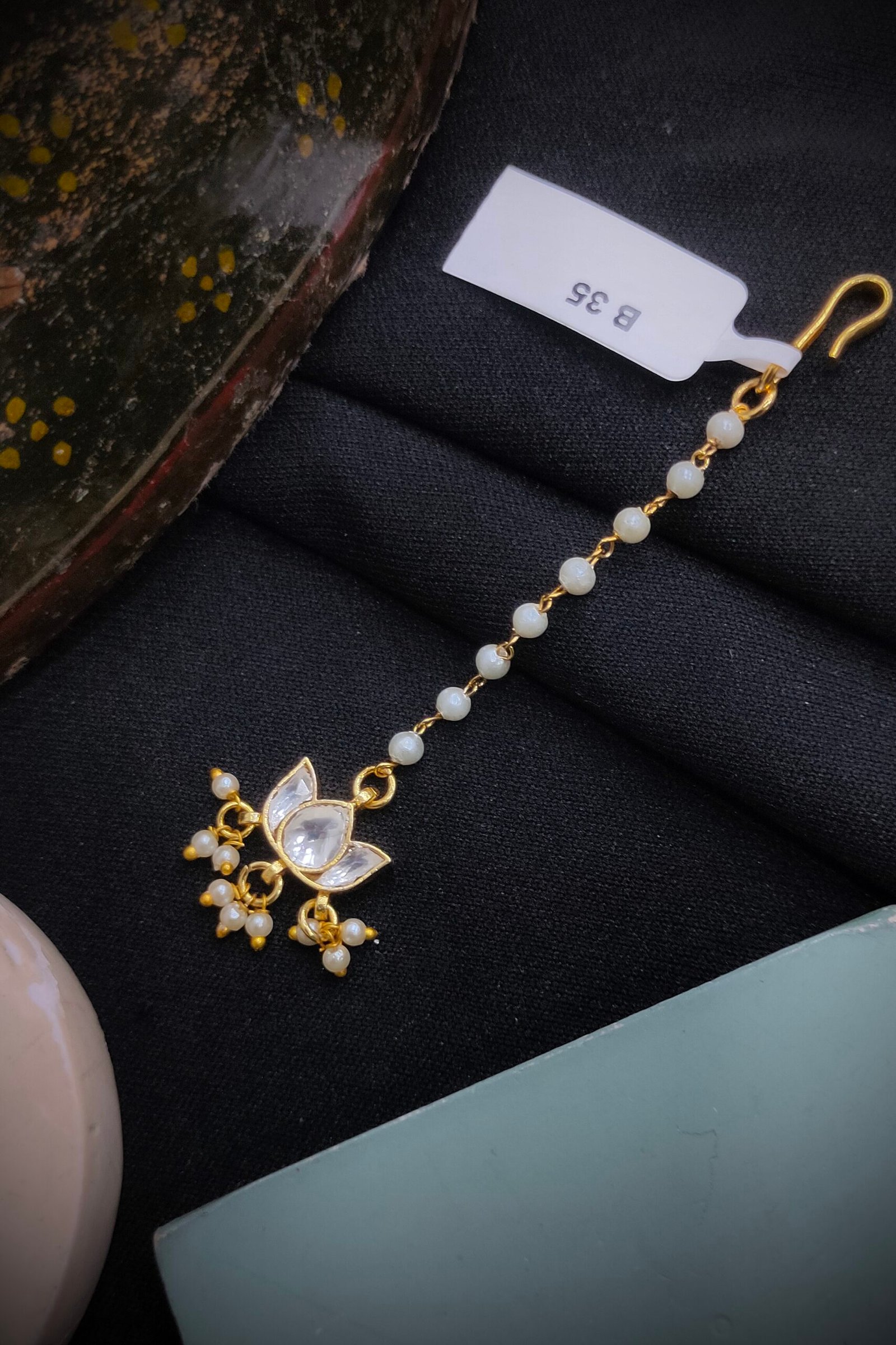 Pachi Kundan [Jadau Kundan] Mangtika / Tika