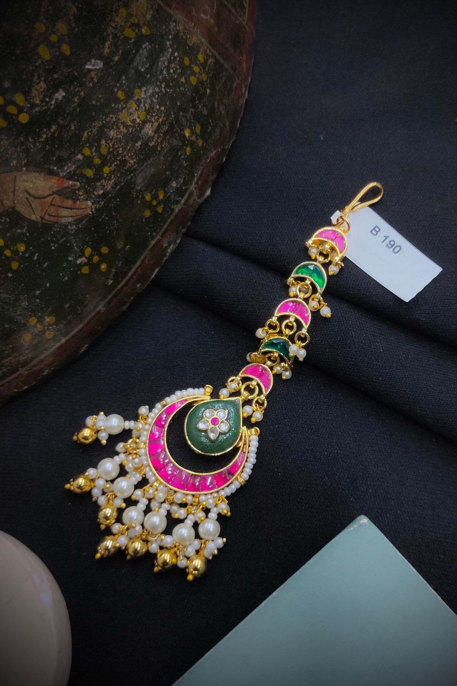 Pachi Kundan [Jadau Kundan] Mangtika / Tika