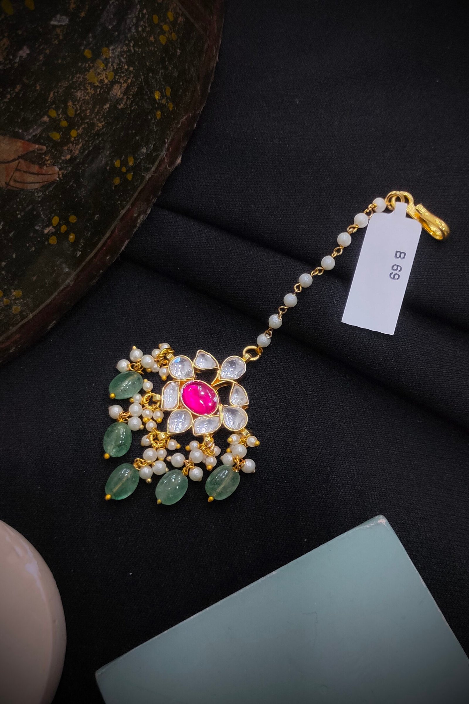 Pachi Kundan [Jadau Kundan] Mangtika / Tika