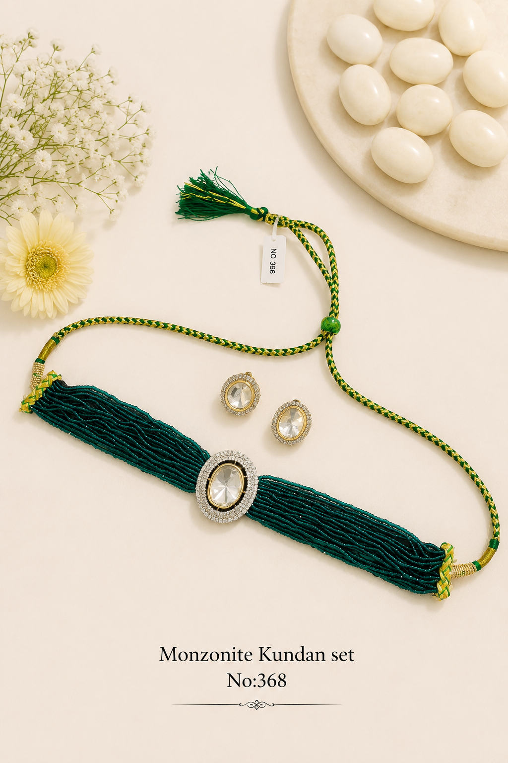 Monzonite Kundan Sets