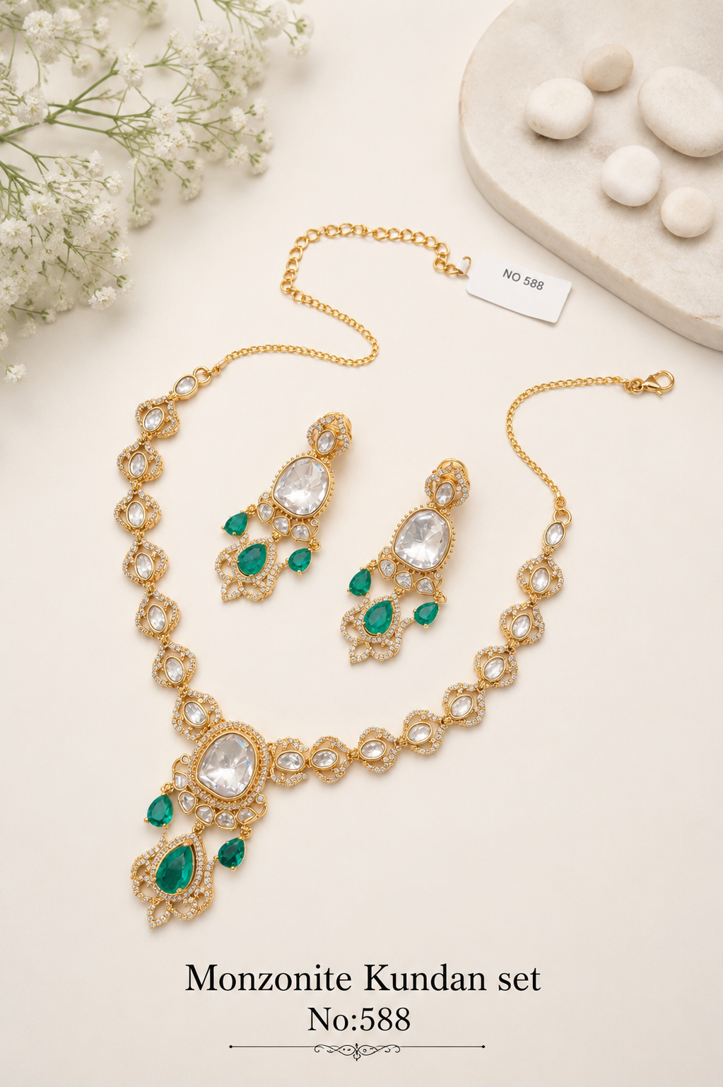 Monzonite Kundan sets