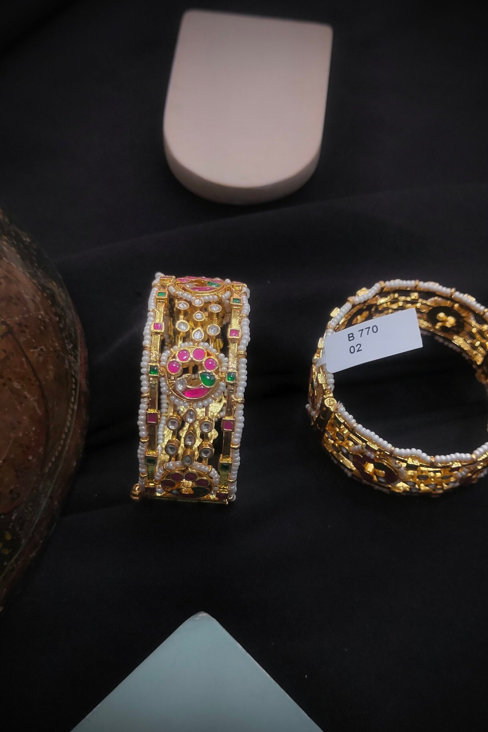 Pachi Kundan/Jadau Bangles