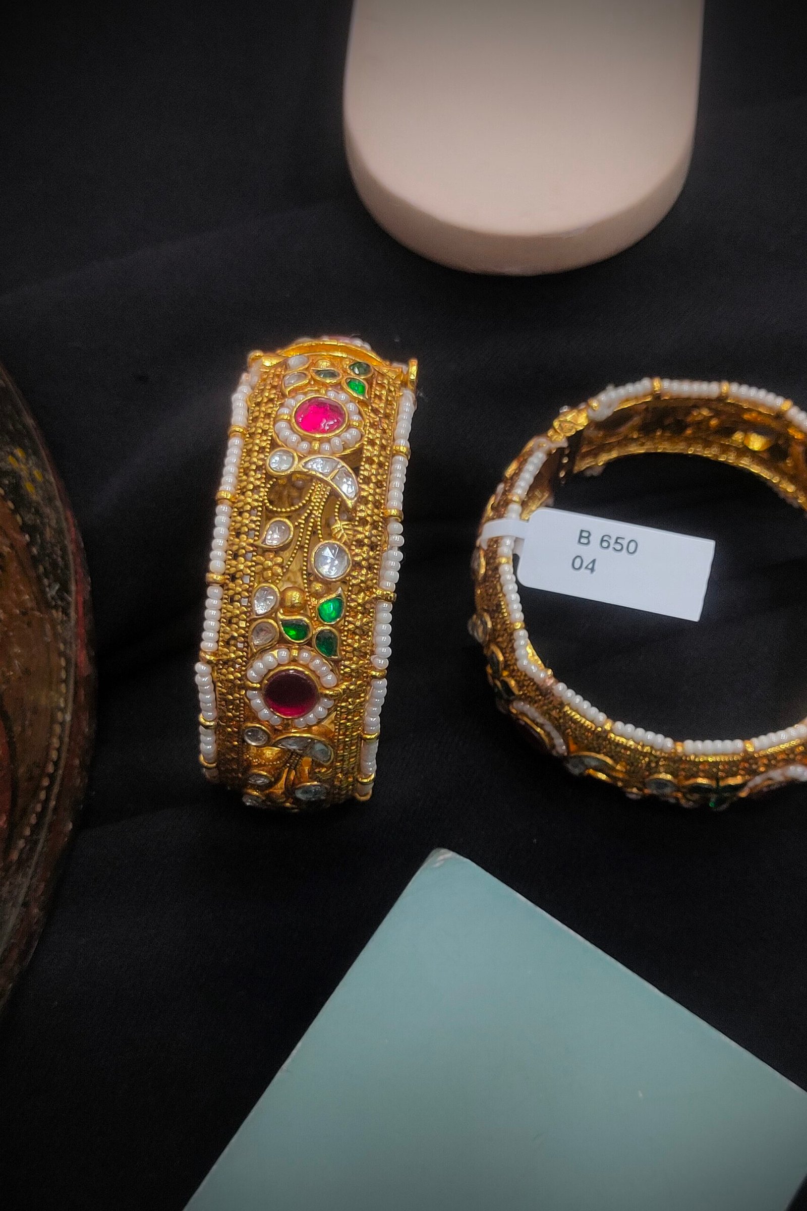 Pachi Kundan/Jadau Bangles