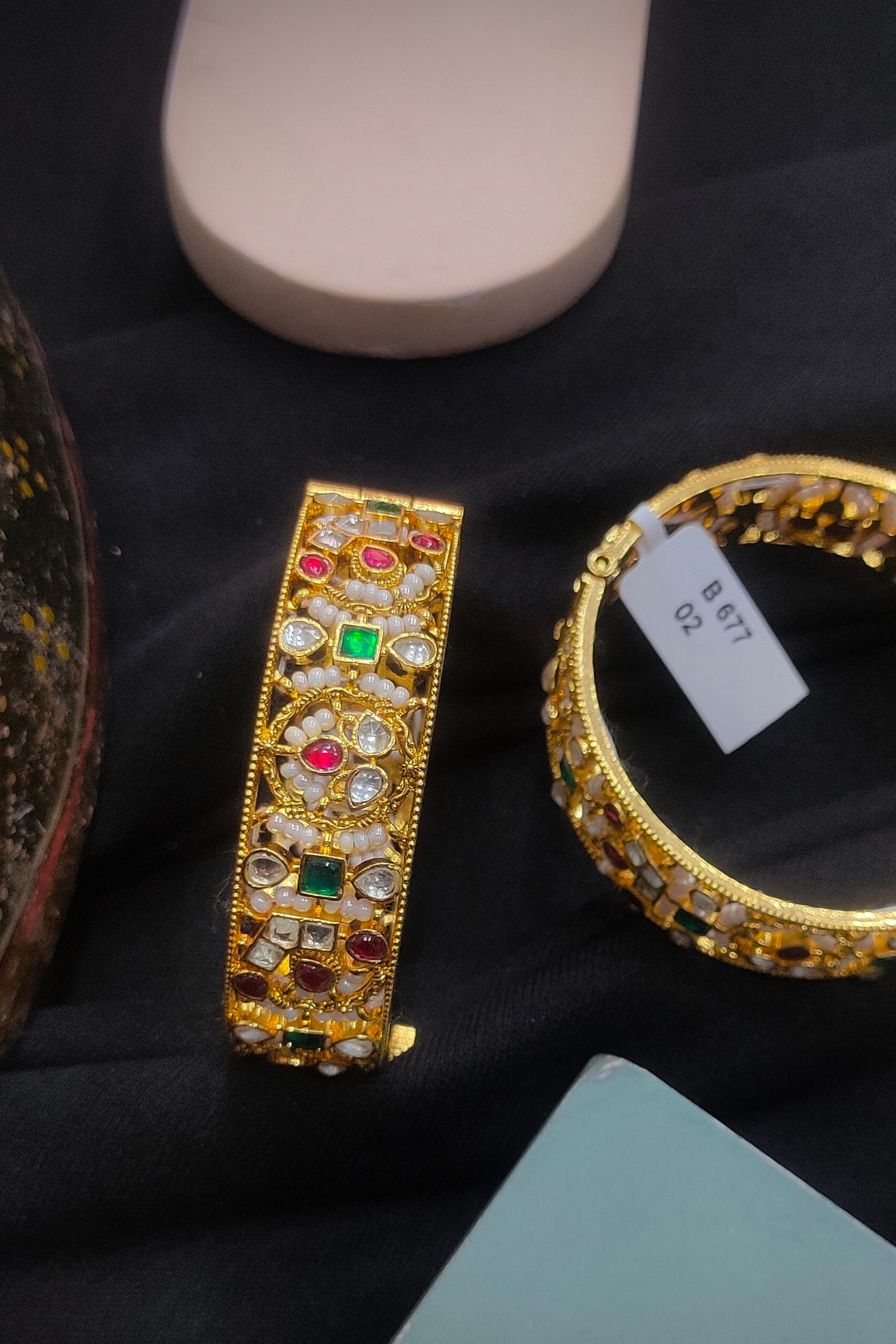 Pachi Kundan/Jadau Bangles