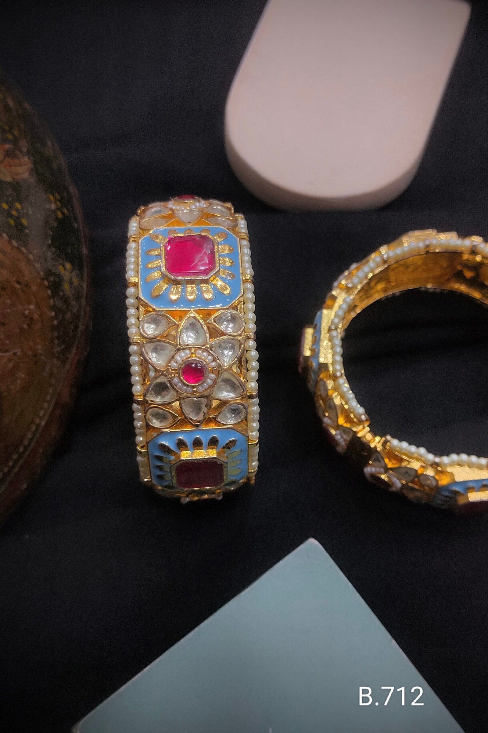 Pachi Kundan/Jadau Bangles