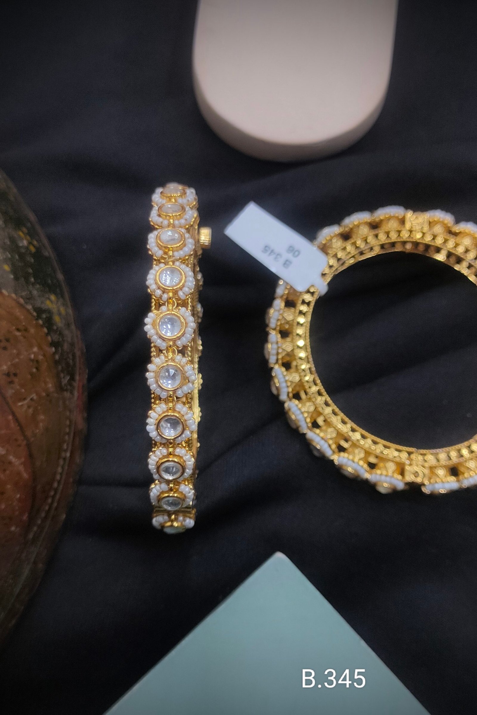 Pachi Kundan/Jadau Bangles