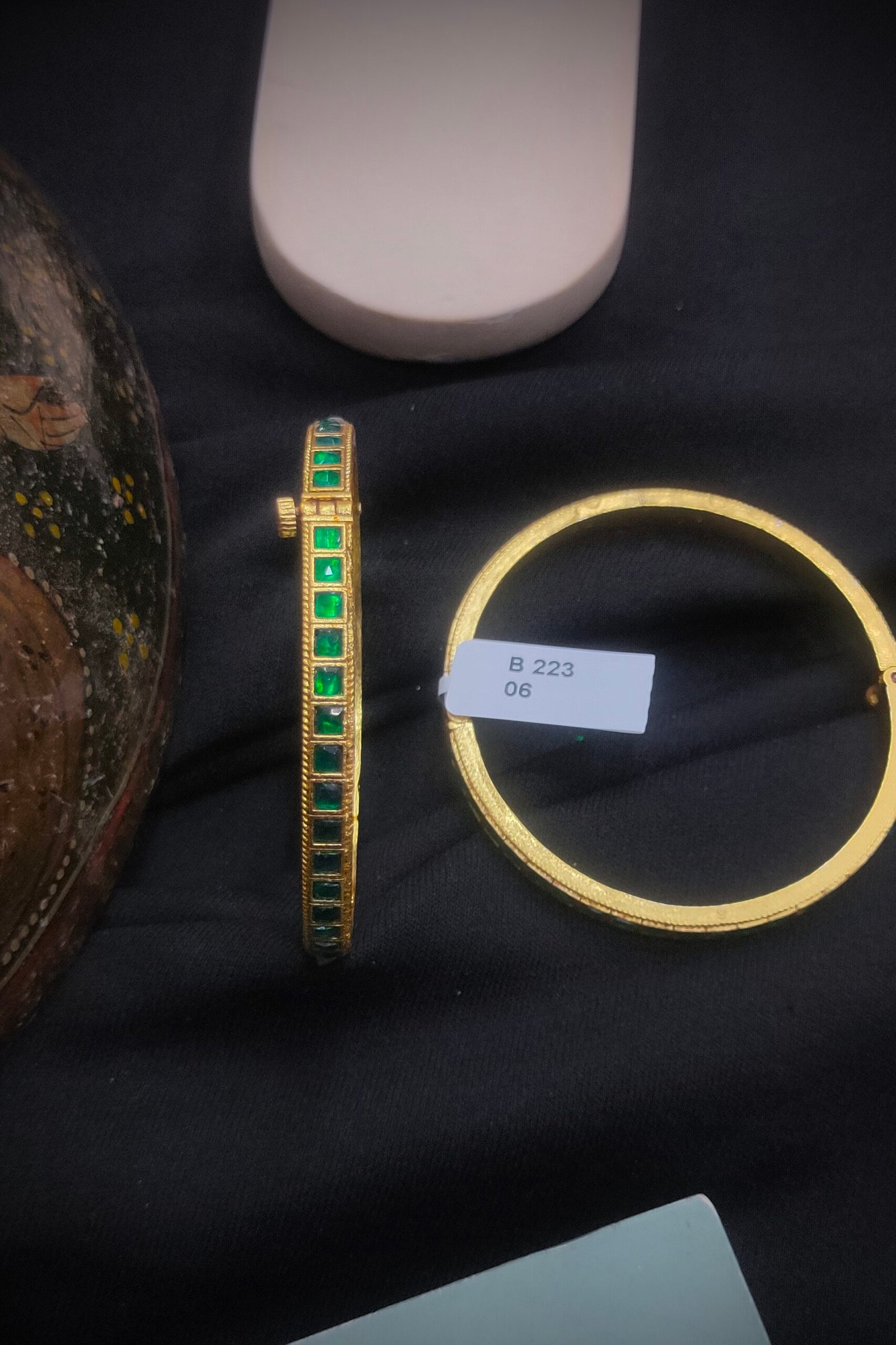 Pachi Kundan/Jadau Bangles