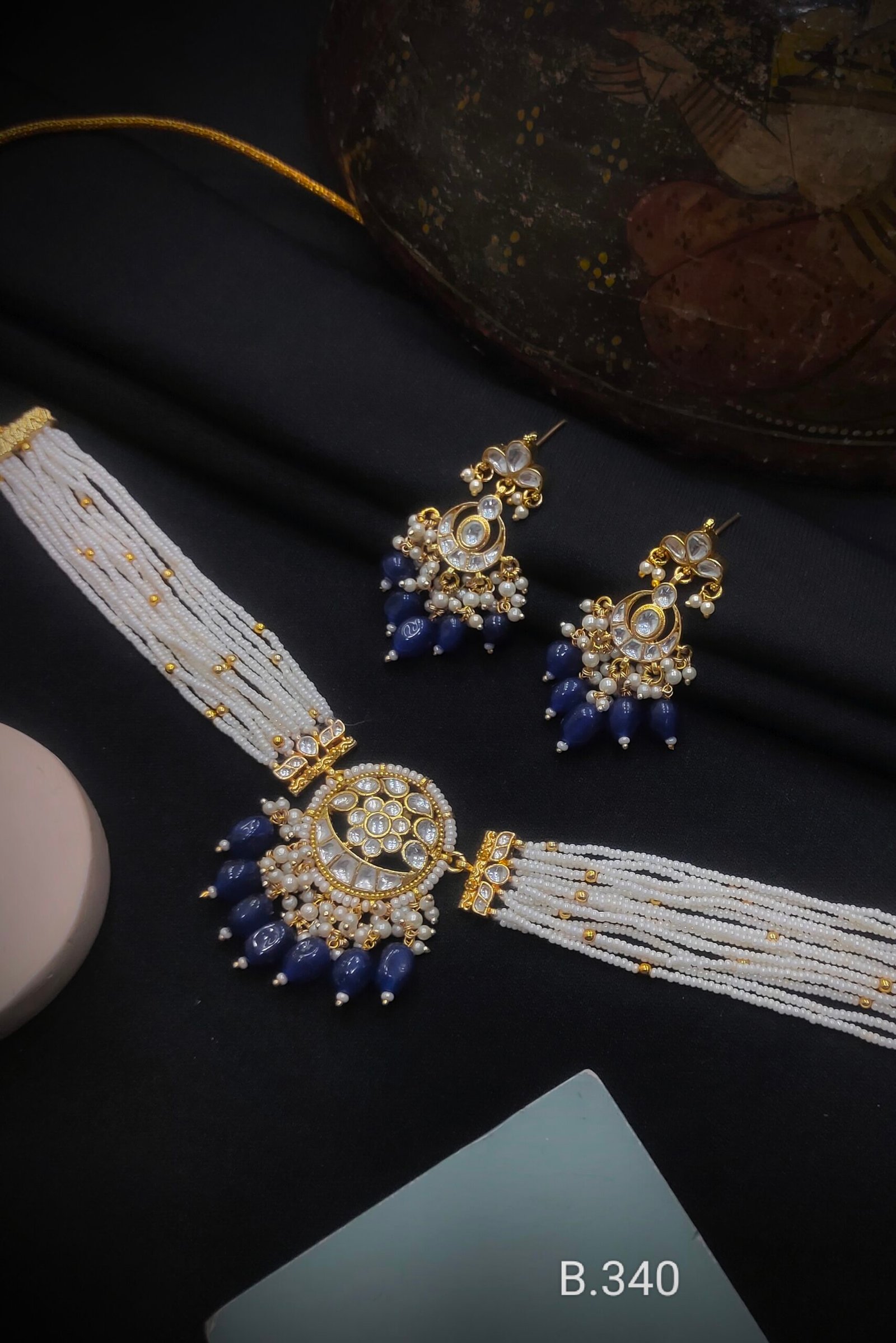Pachi Kundan/ Jadau choker set