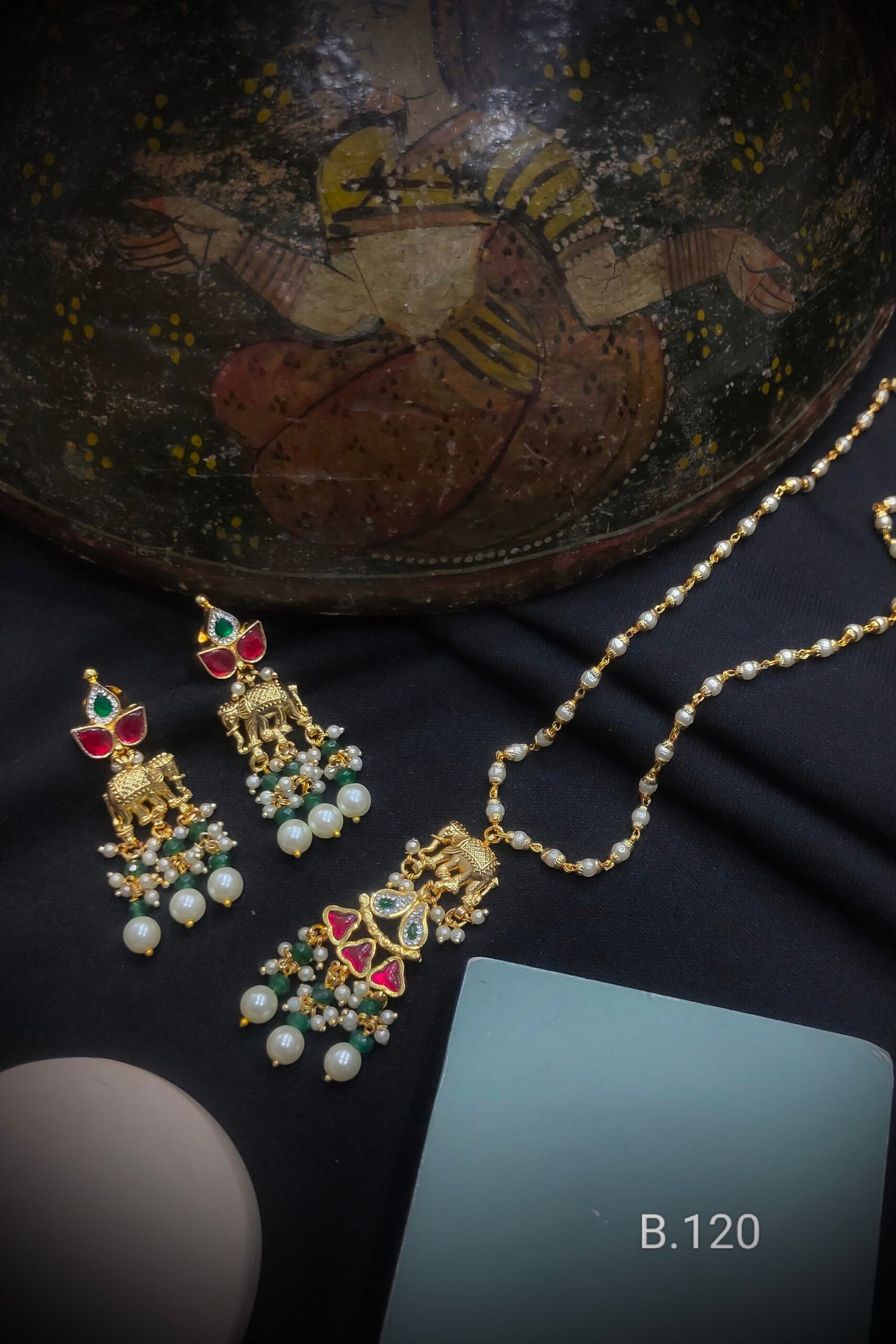 Pachi Kundan/ Jadau Pendant Set