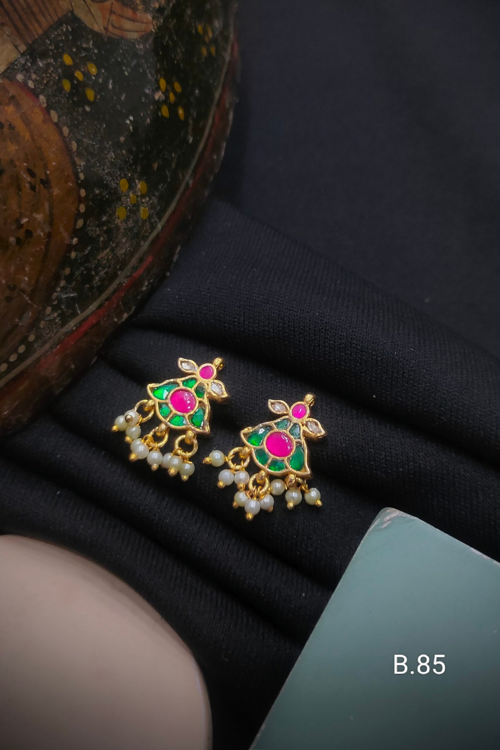 Pachi Kundan/ Jadau Tops