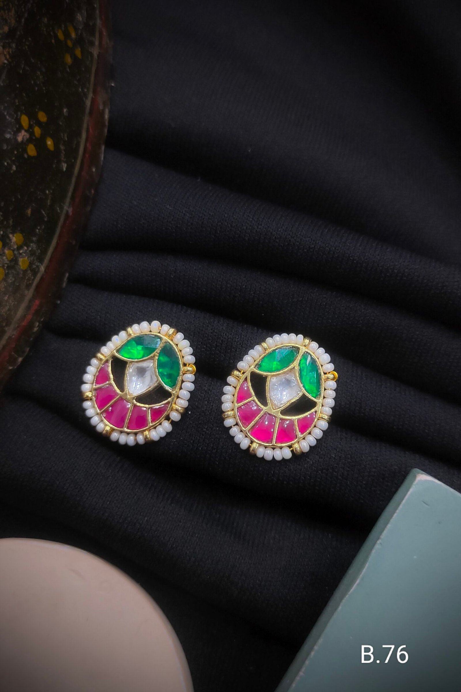 Pachi Kundan/ Jadau Tops