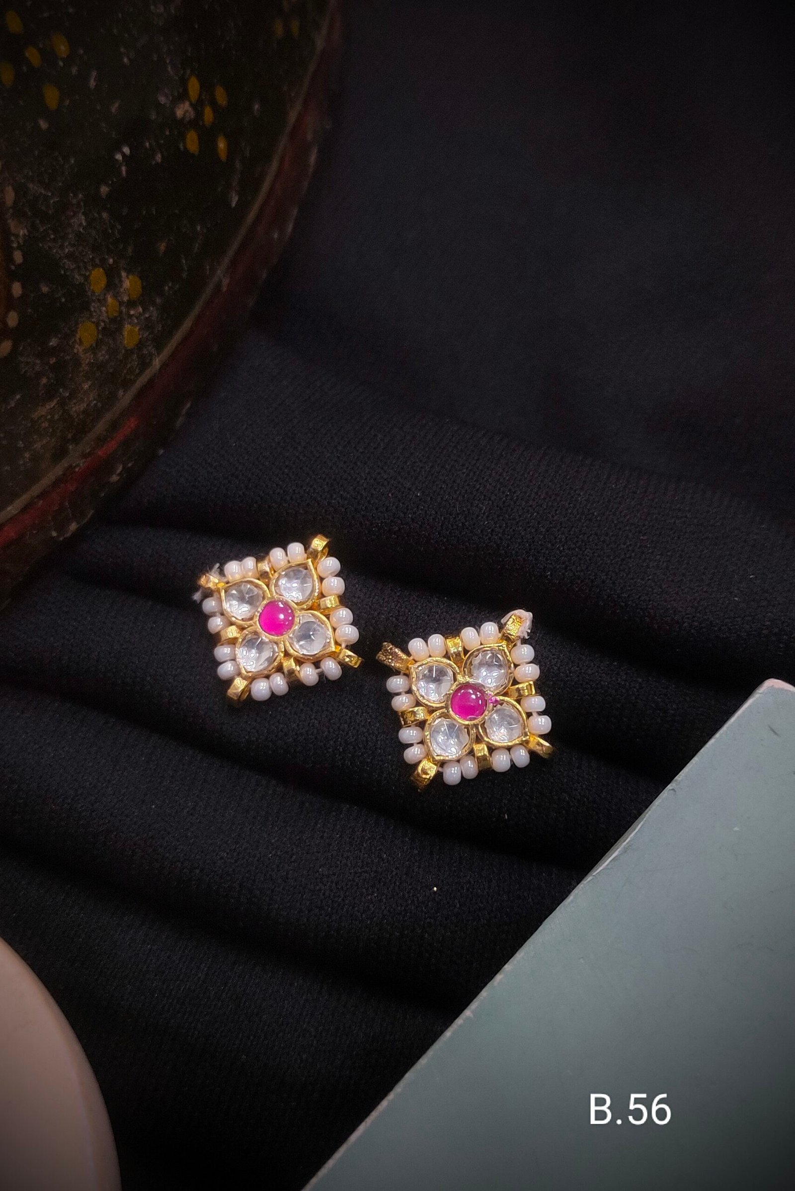 Pachi Kundan/ Jadau Tops