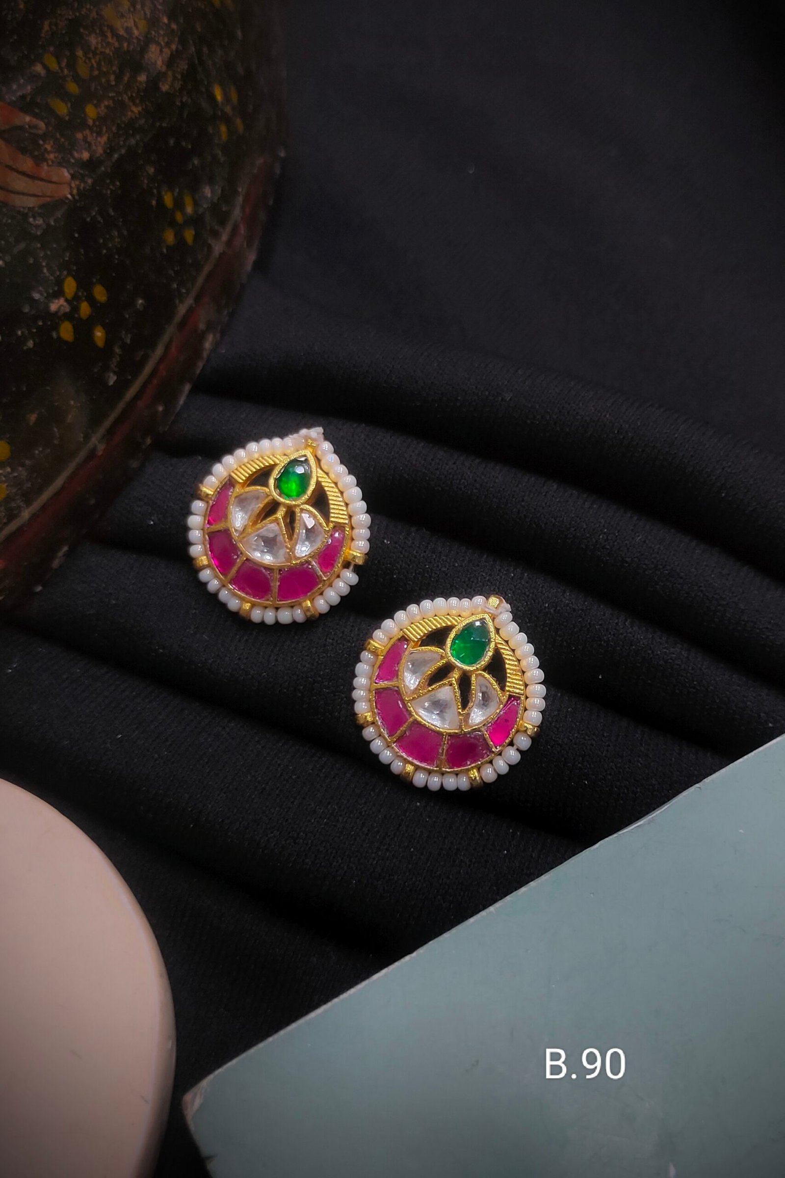 Pachi Kundan/ Jadau Tops