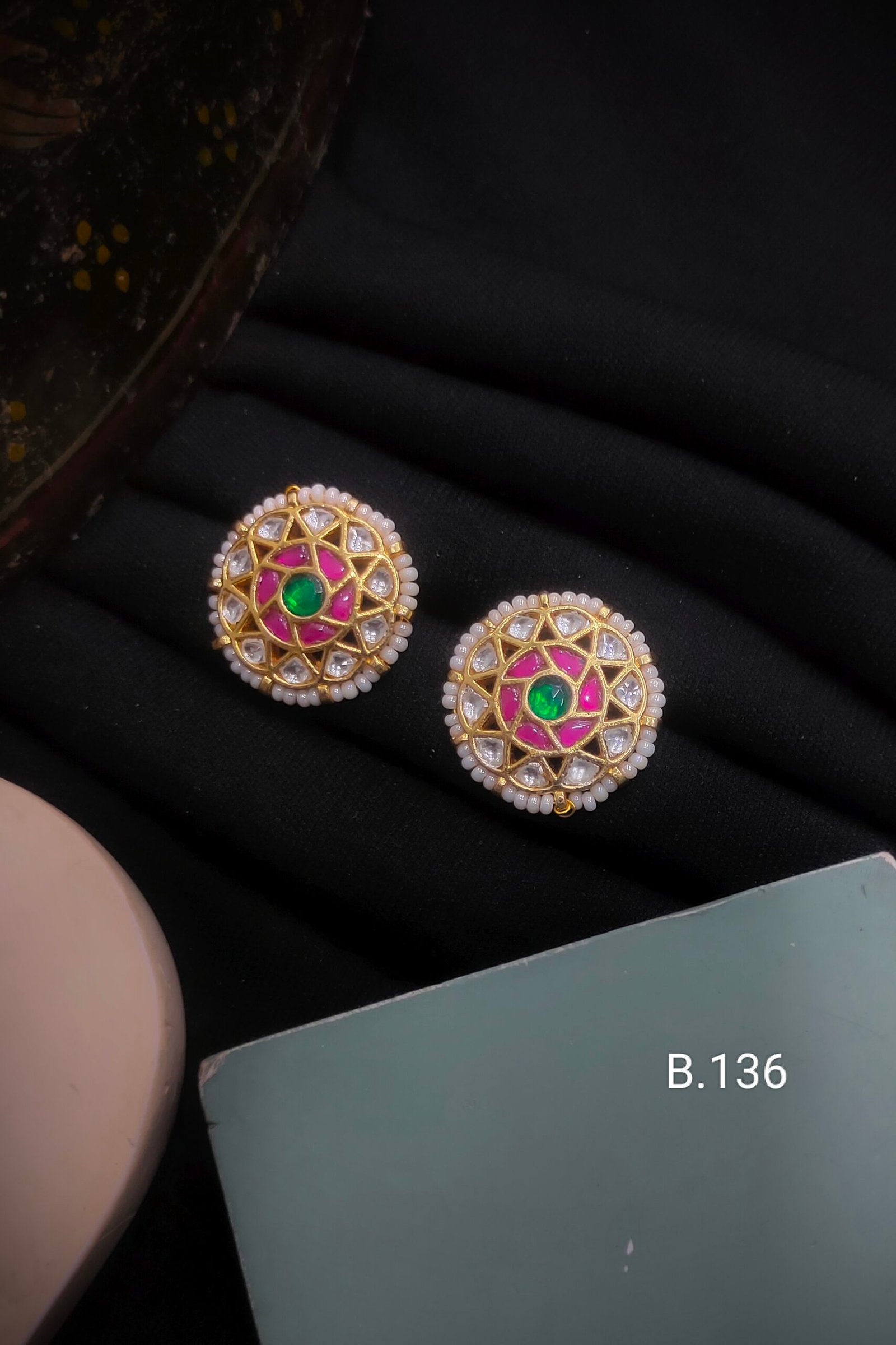 Pachi Kundan/ Jadau Tops