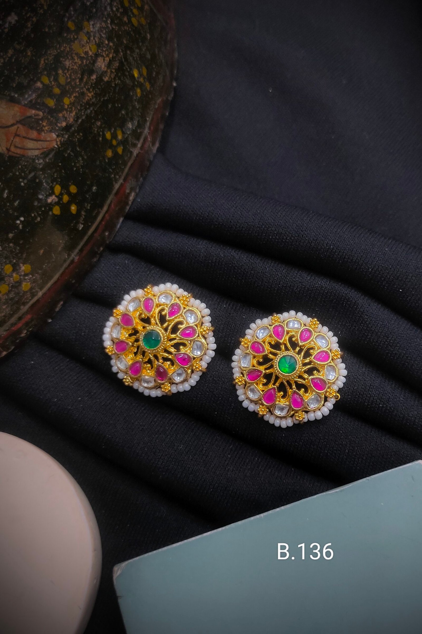 Pachi Kundan/ Jadau Tops