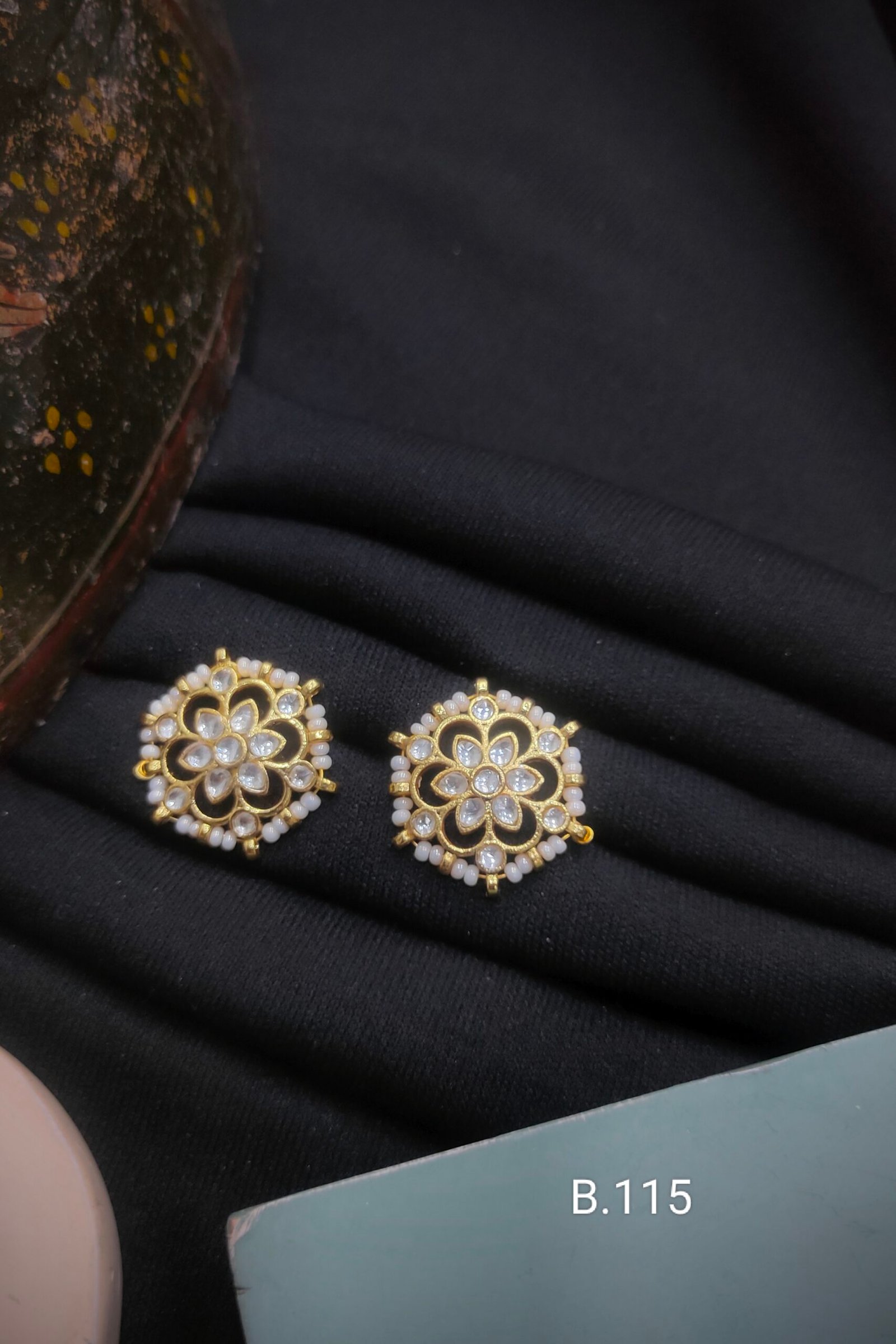Pachi Kundan/ Jadau Tops