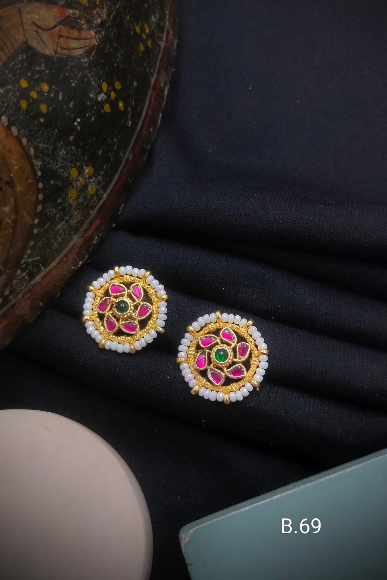 Pachi Kundan/ Jadau Tops