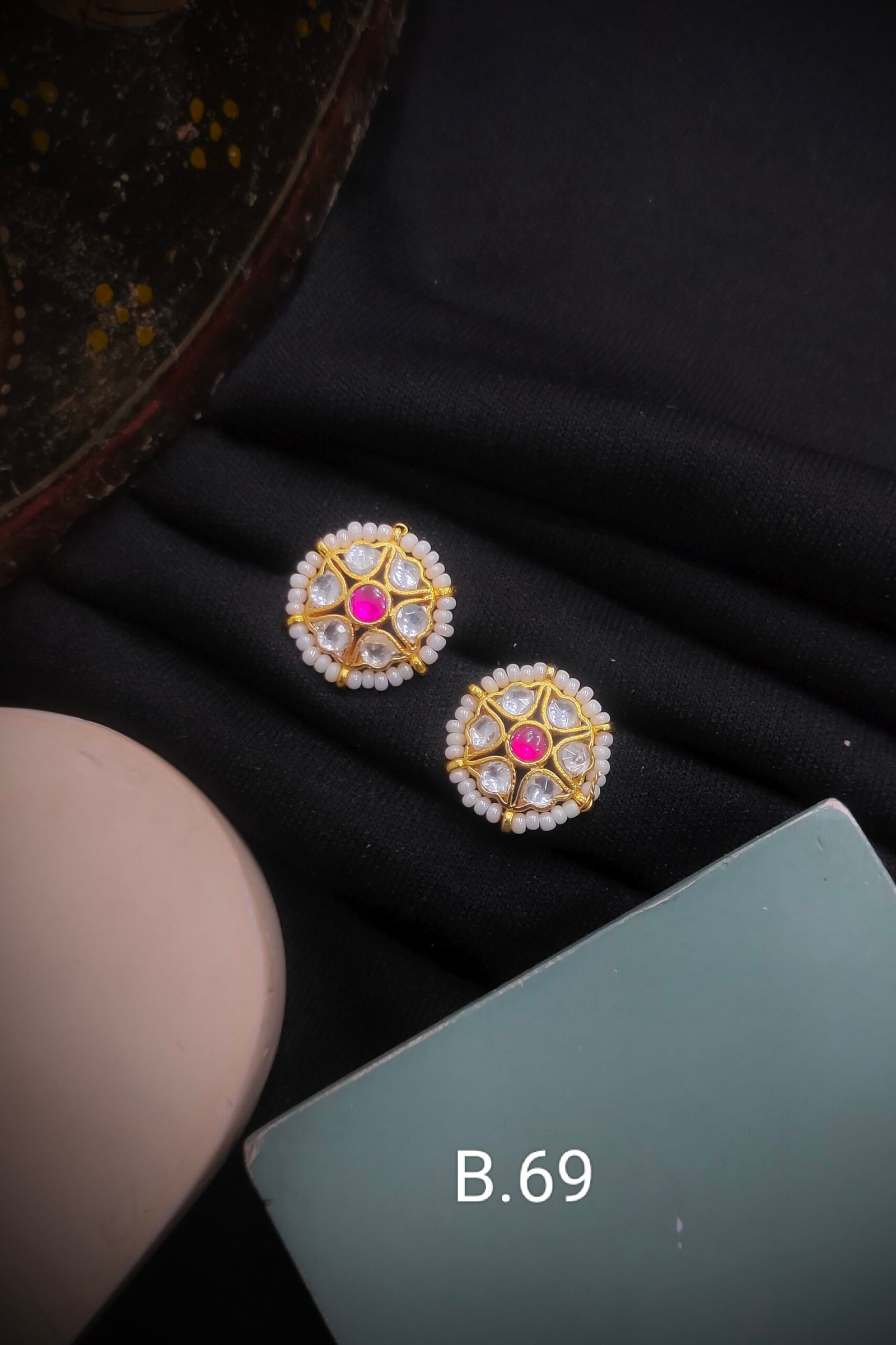 Pachi Kundan/ Jadau Tops