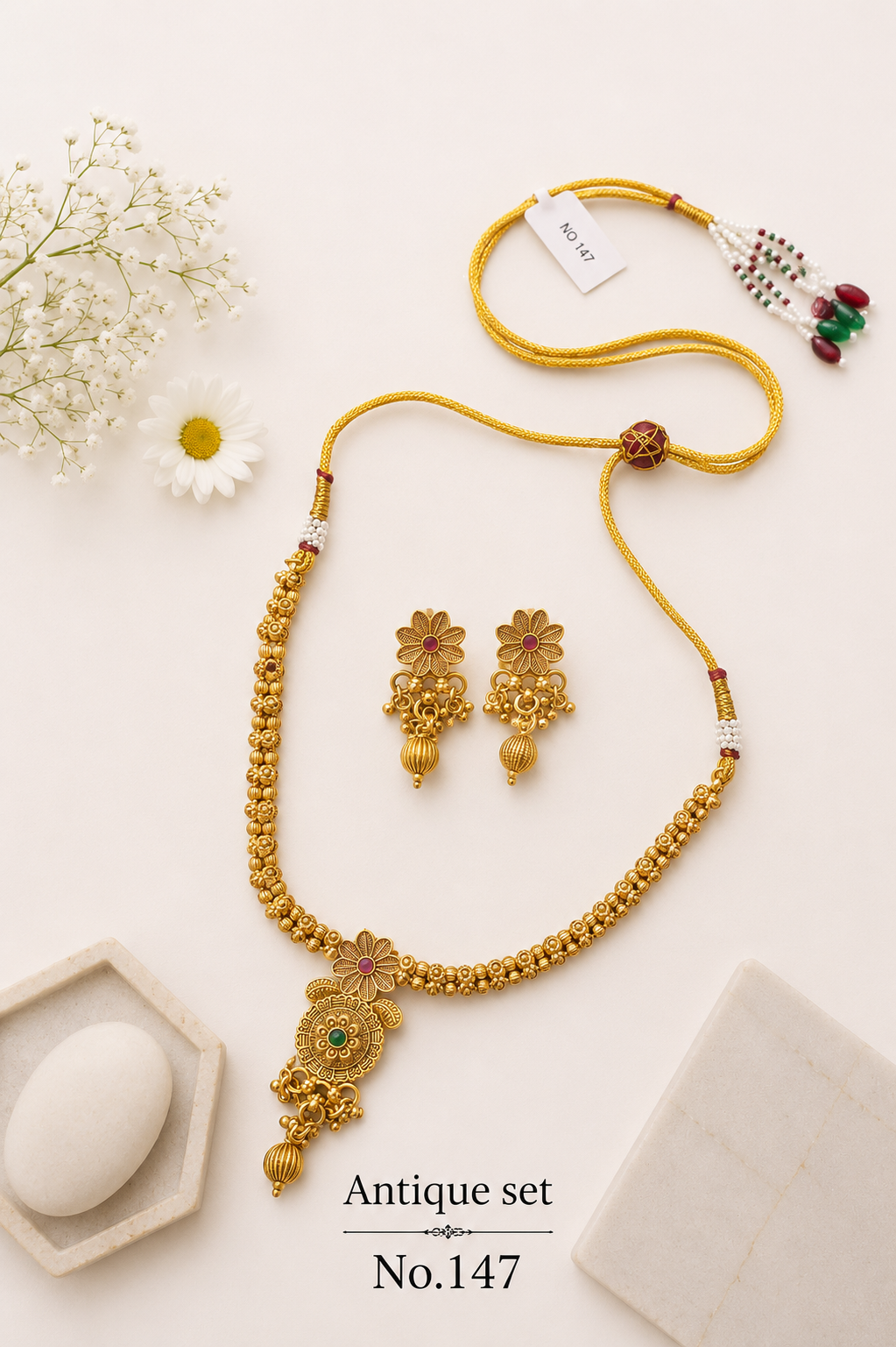 Antique Necklace Set